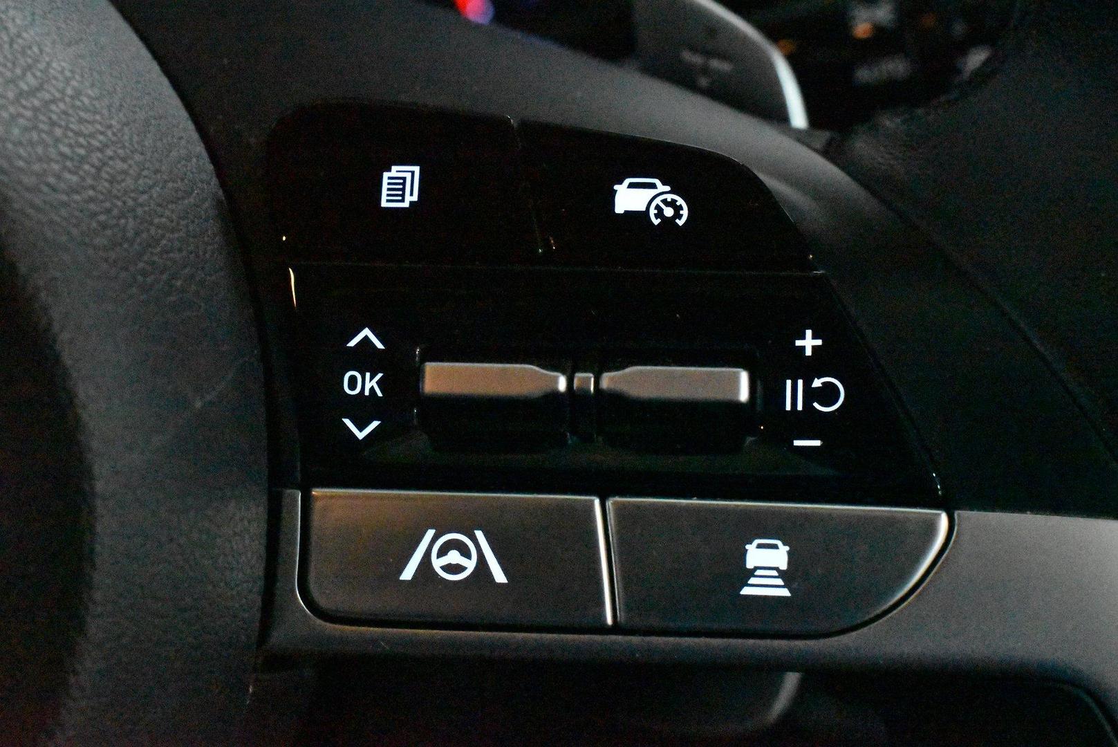 2022 Hyundai Tucson Elite — photo 22