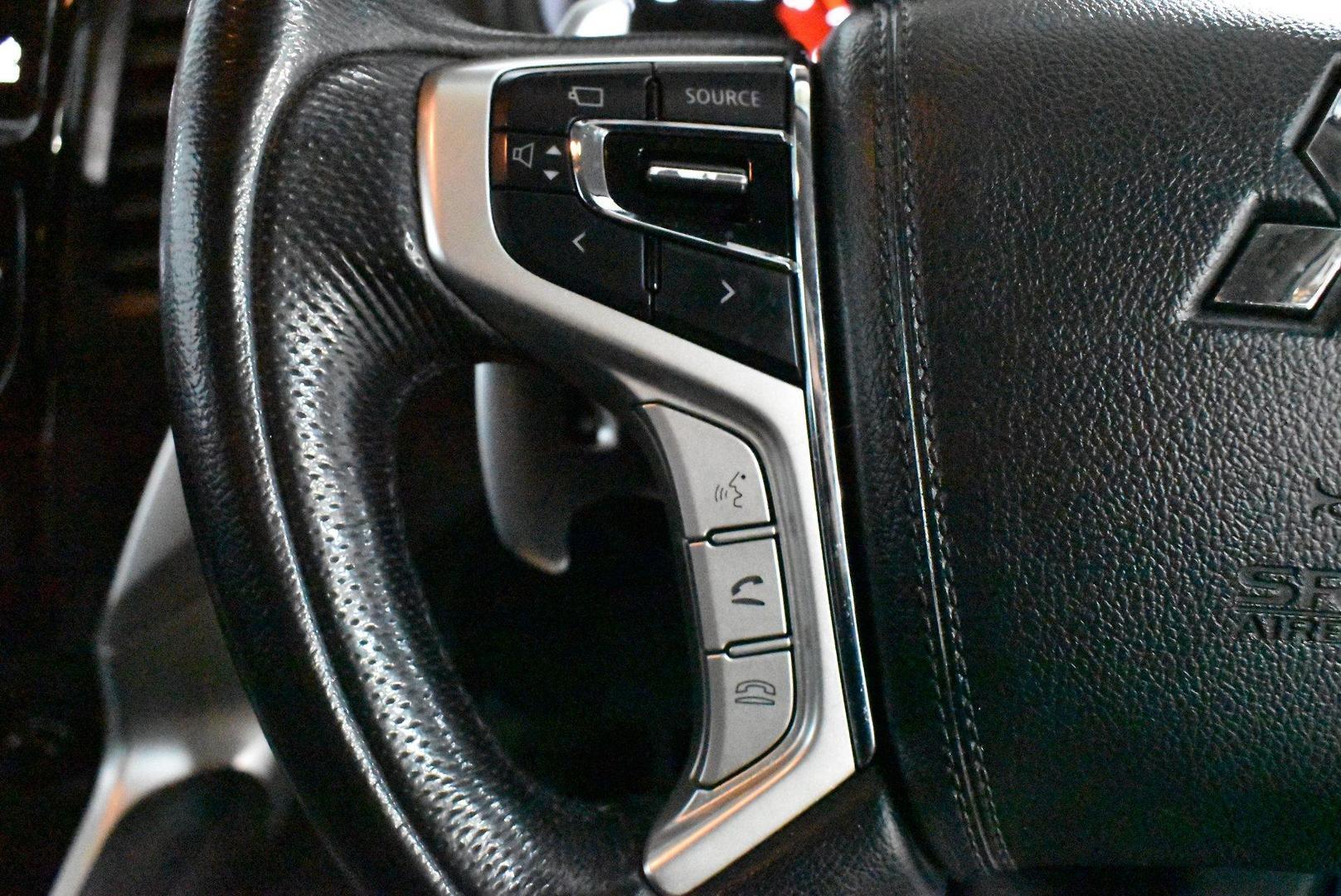 2018 Mitsubishi Pajero Sport Exceed — photo 20