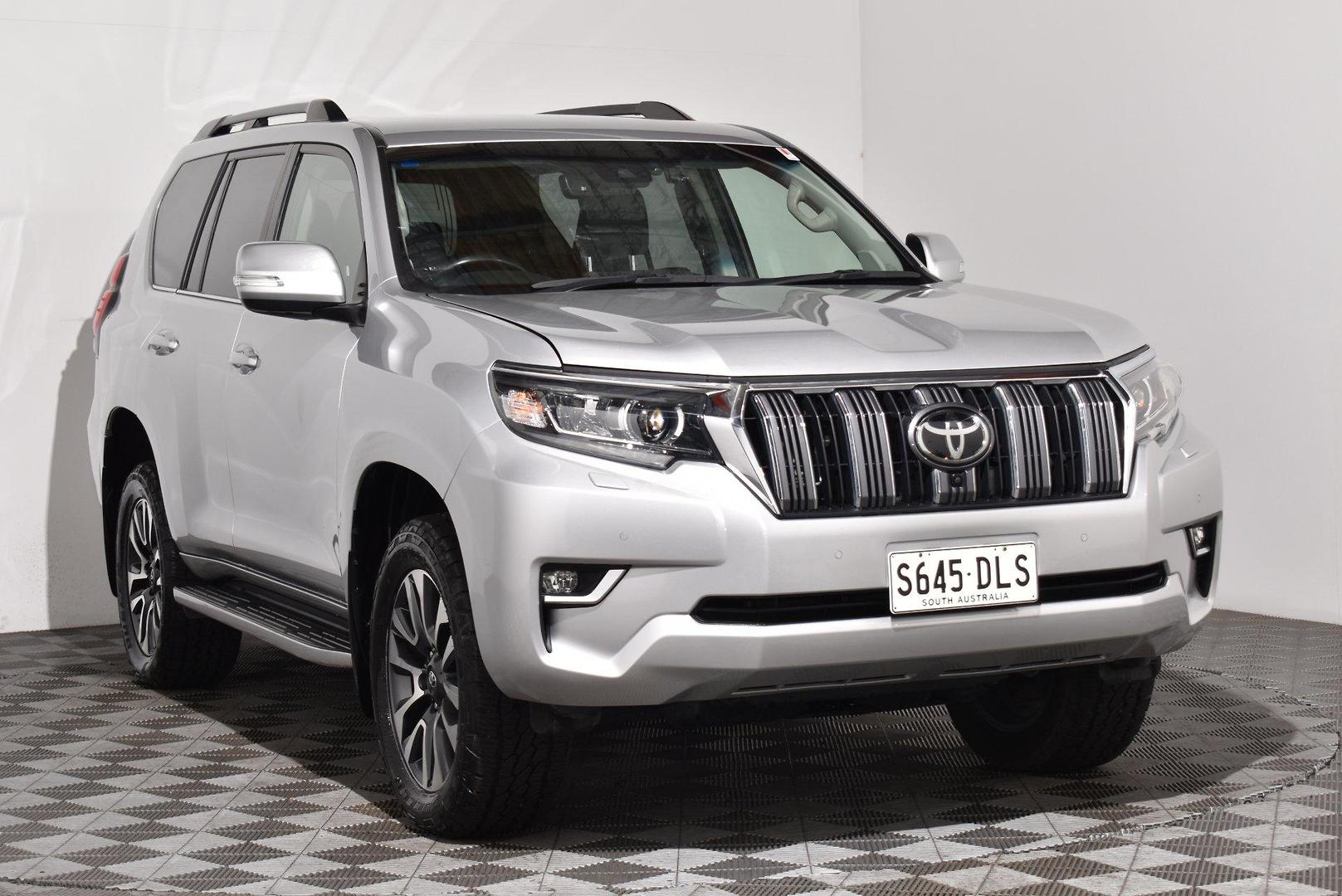 2021 Toyota Landcruiser Prado VX — photo 1