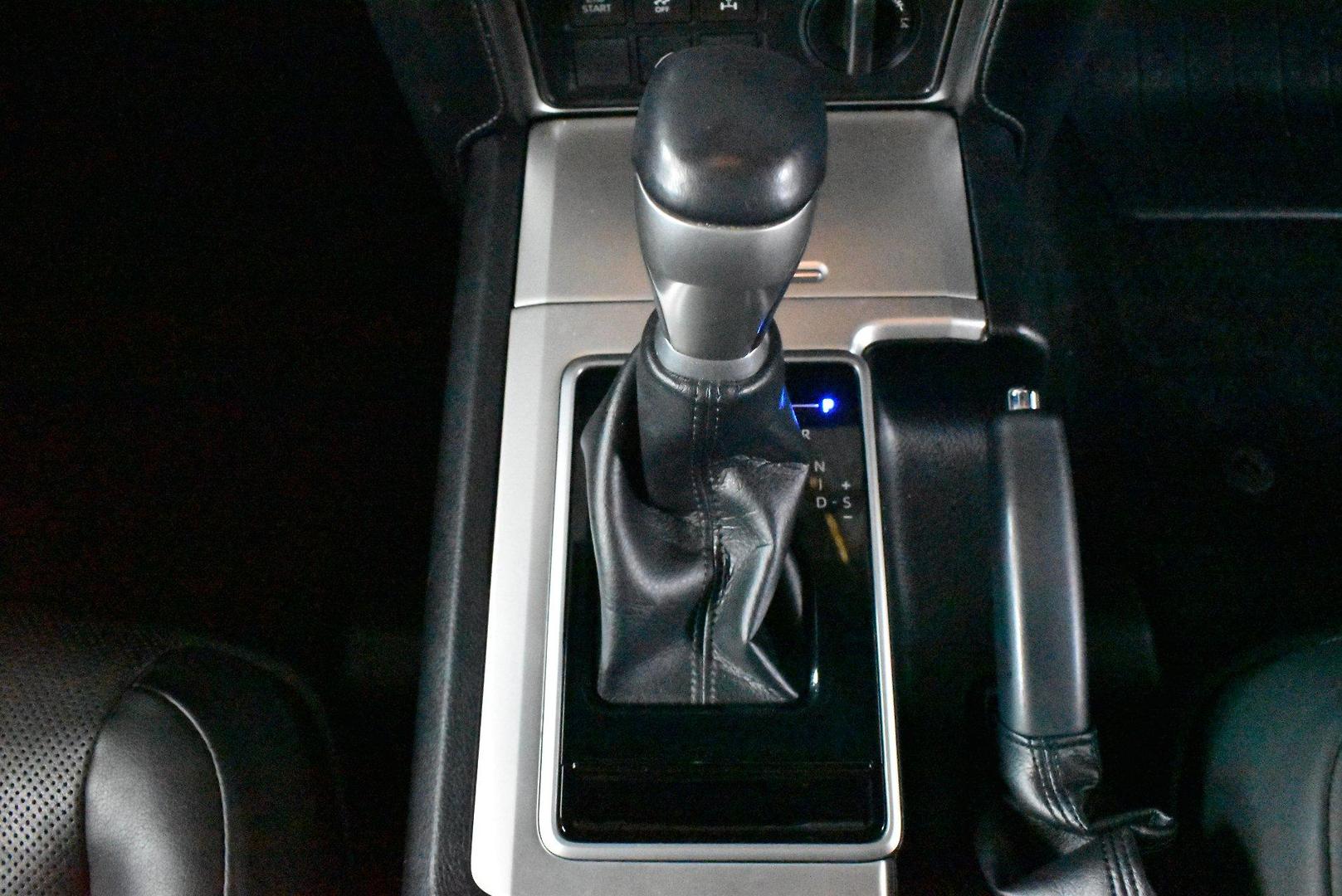 2021 Toyota Landcruiser Prado VX — photo 20