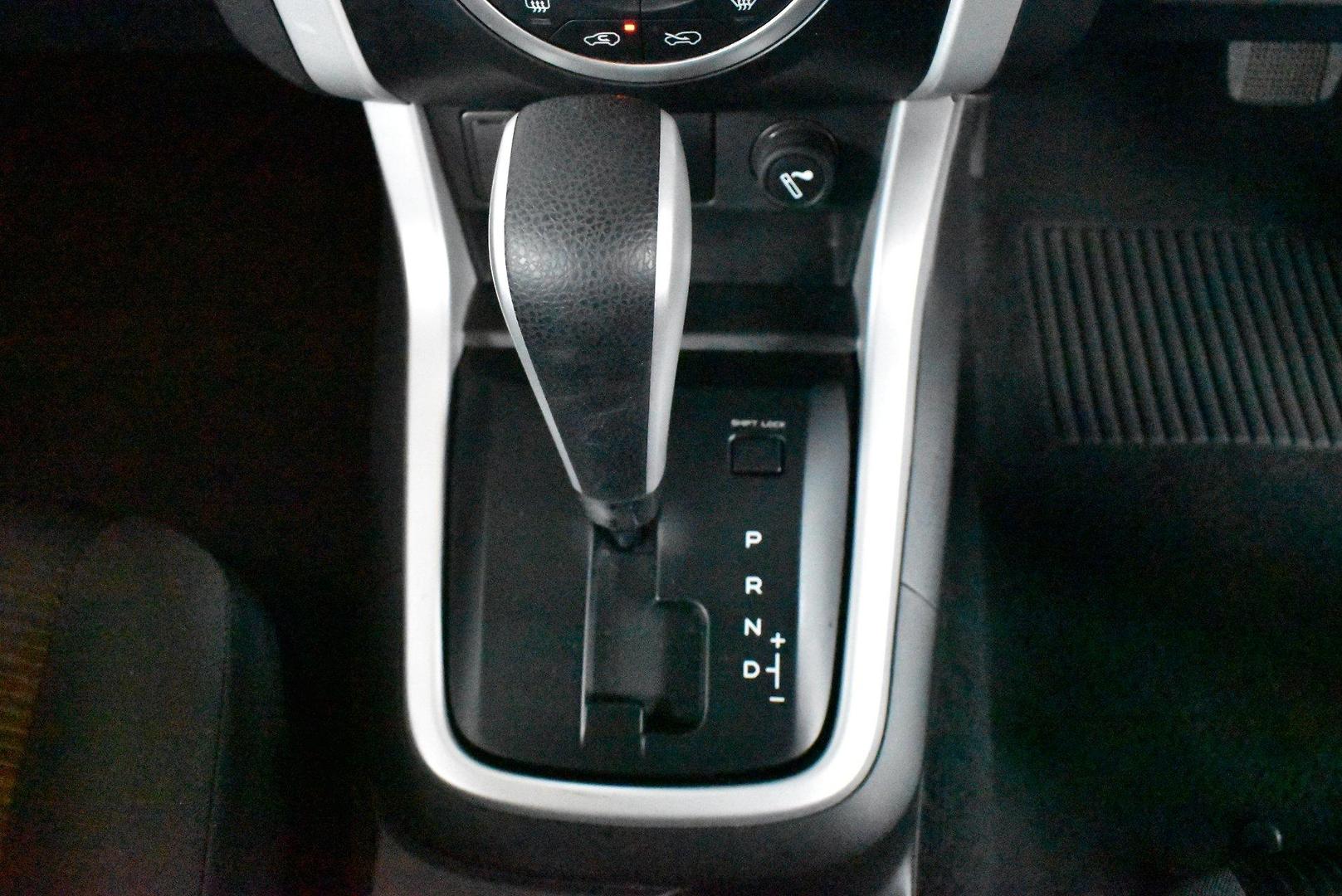 2019 Isuzu D-MAX LSU — photo 19