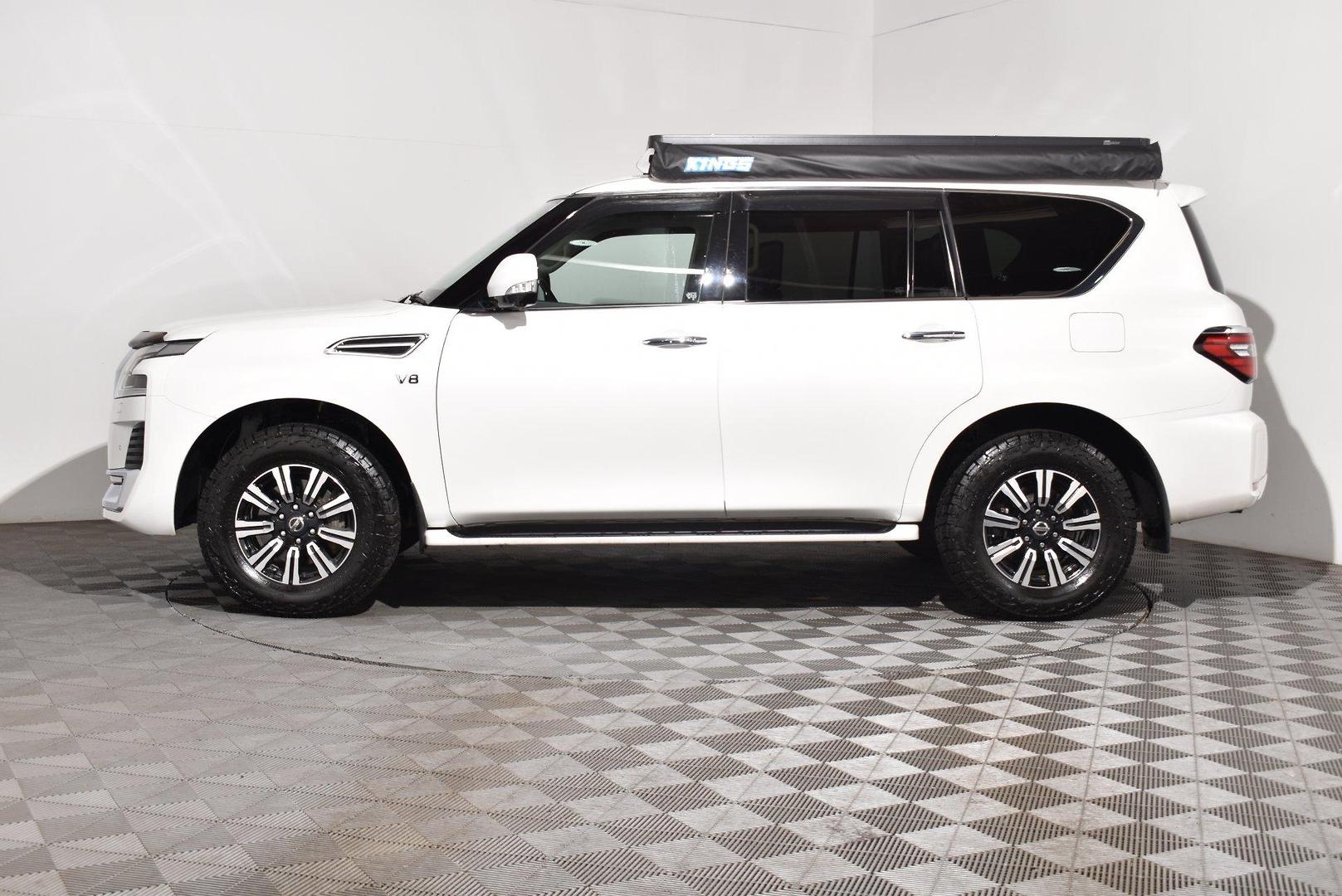 2020 Nissan Patrol TiL — photo 11
