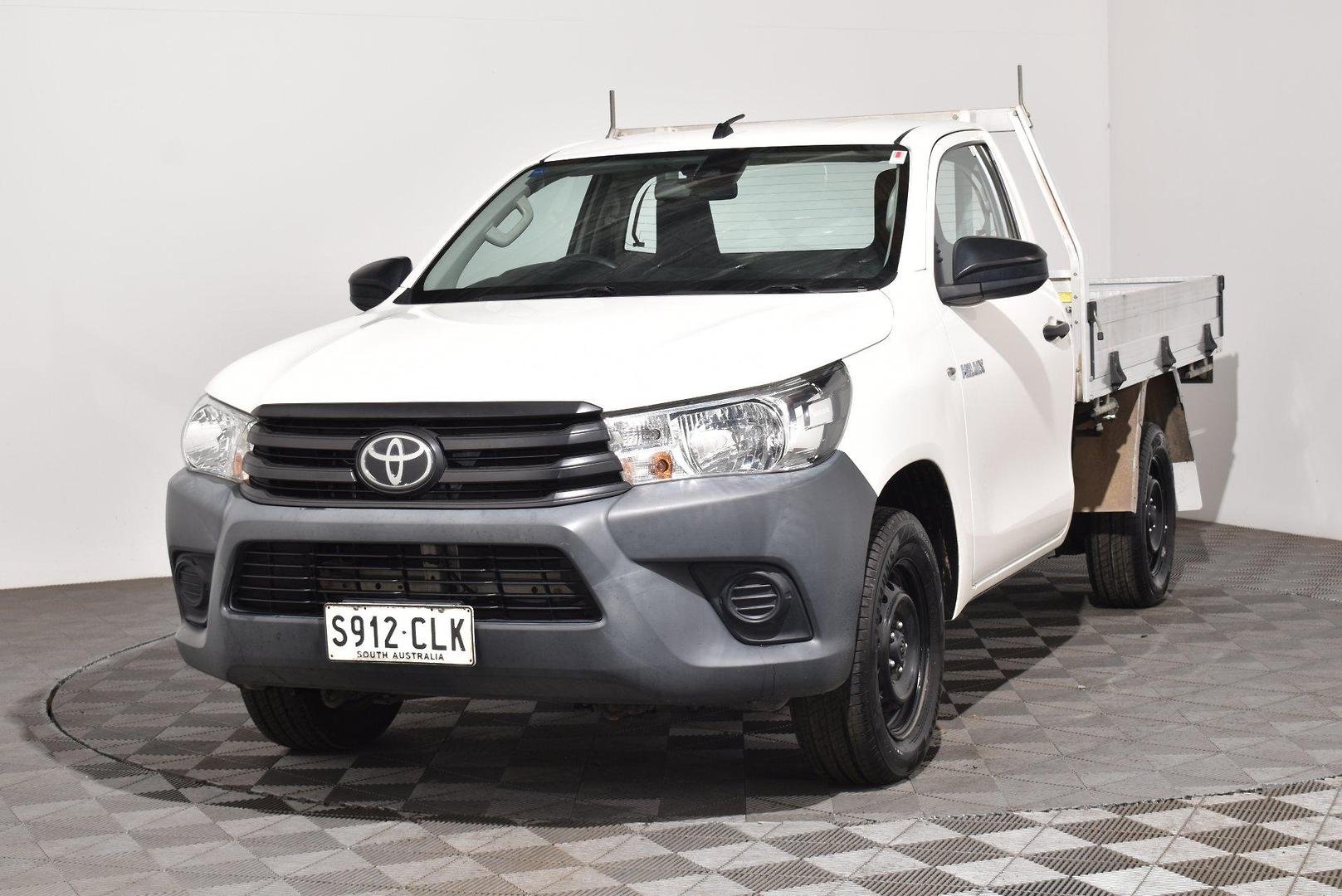 2021 Toyota Hilux Workmate — photo 12