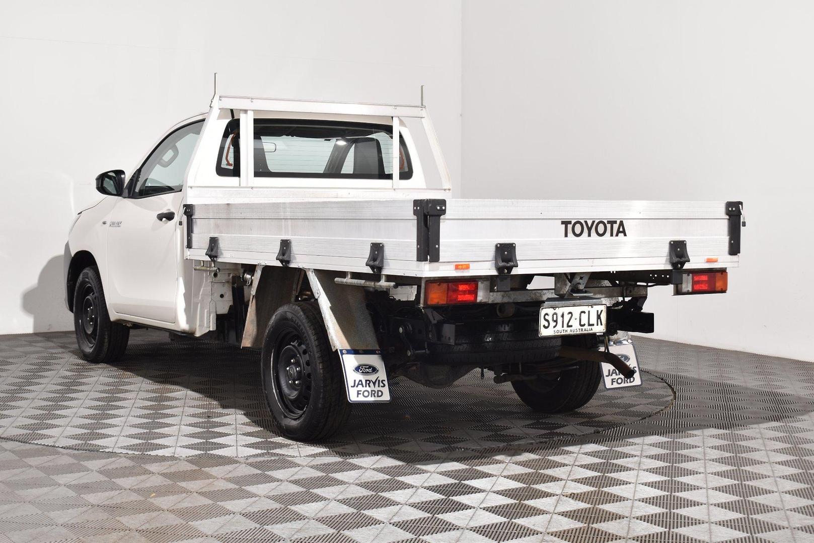 2021 Toyota Hilux Workmate — photo 2
