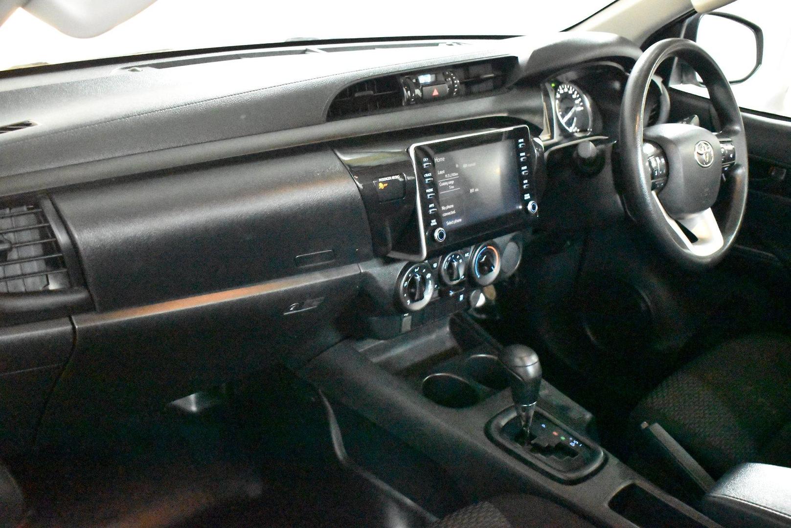 2021 Toyota Hilux Workmate — photo 6