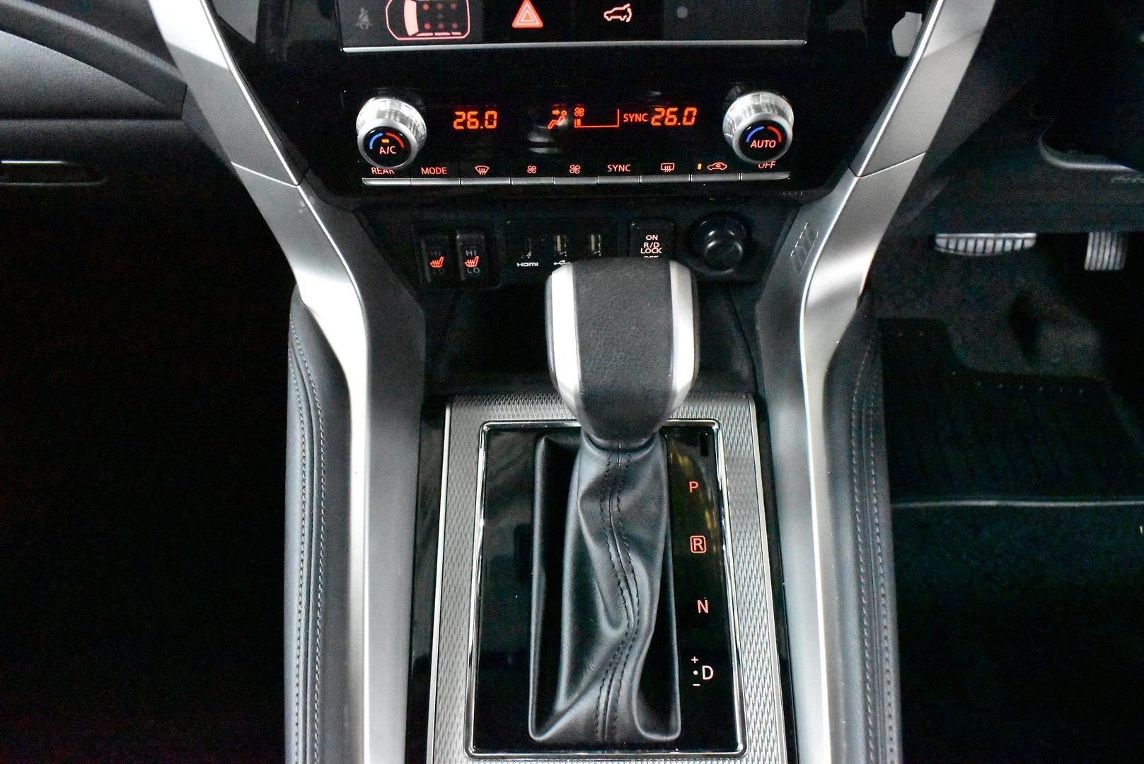 2024 Mitsubishi Pajero Sport Exceed — photo 20