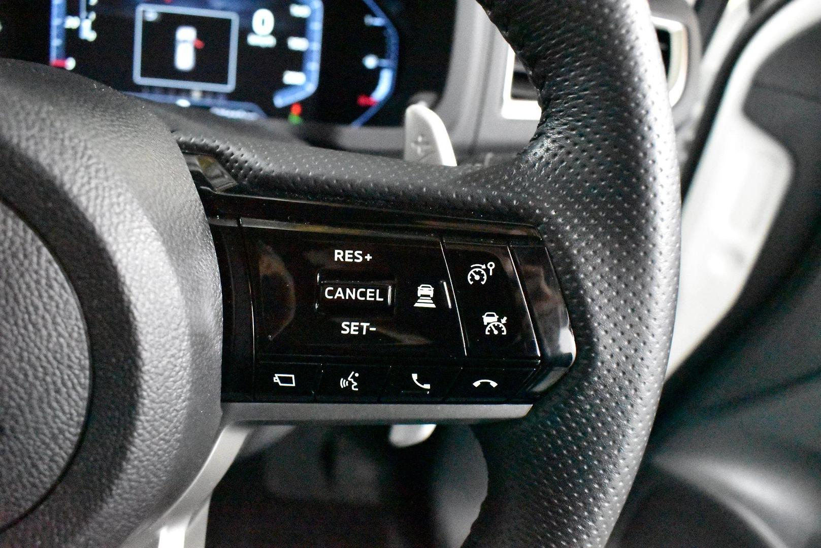 2024 Mitsubishi Pajero Sport Exceed — photo 22