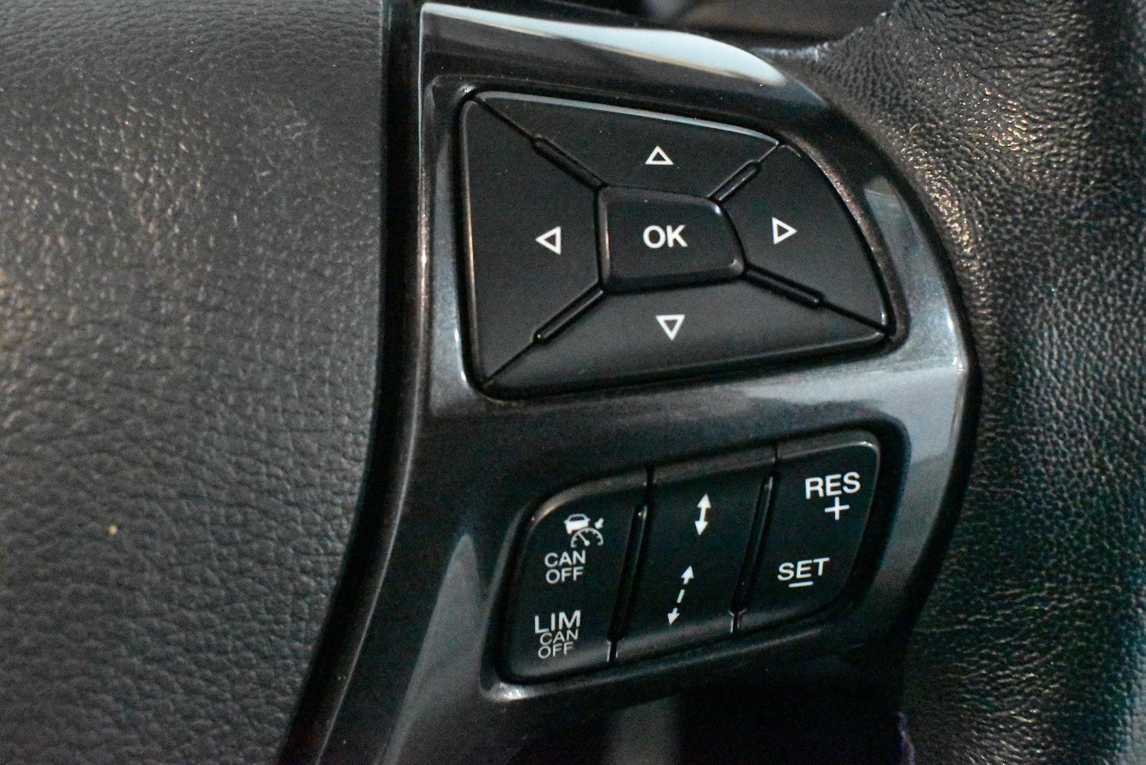 2022 Ford Everest Sport — photo 22