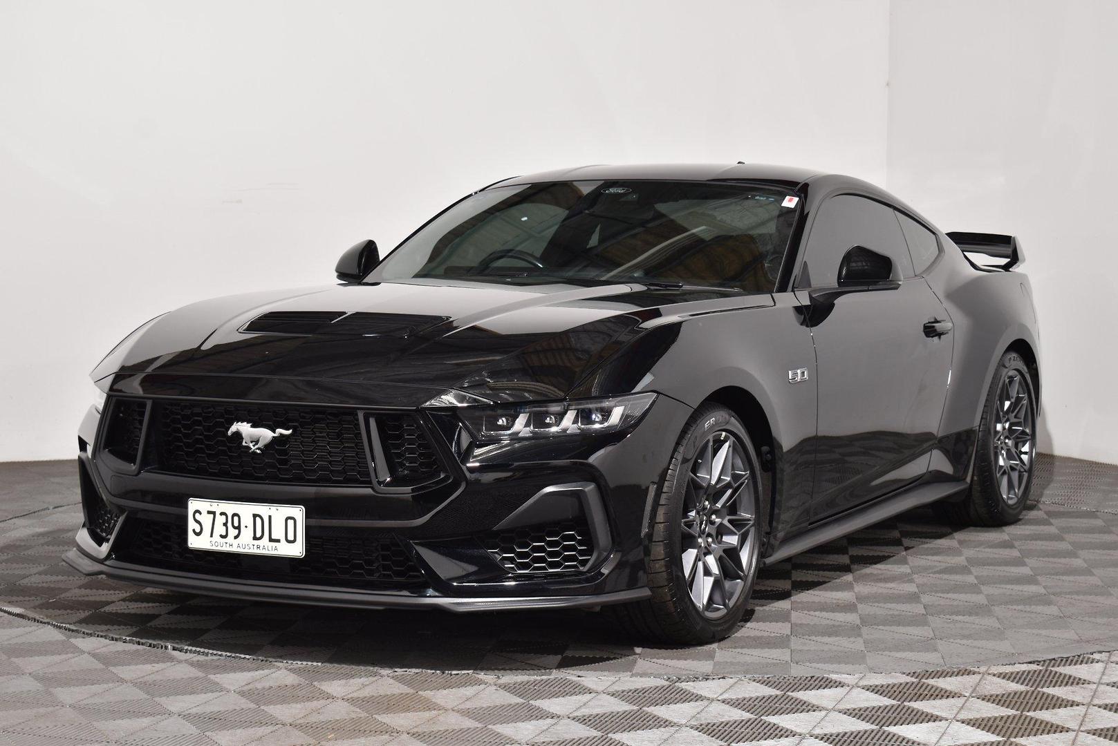 2024 Ford Mustang GT — photo 13