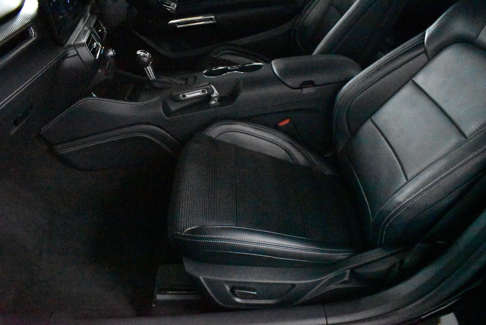 2024 Ford Mustang GT — photo 7