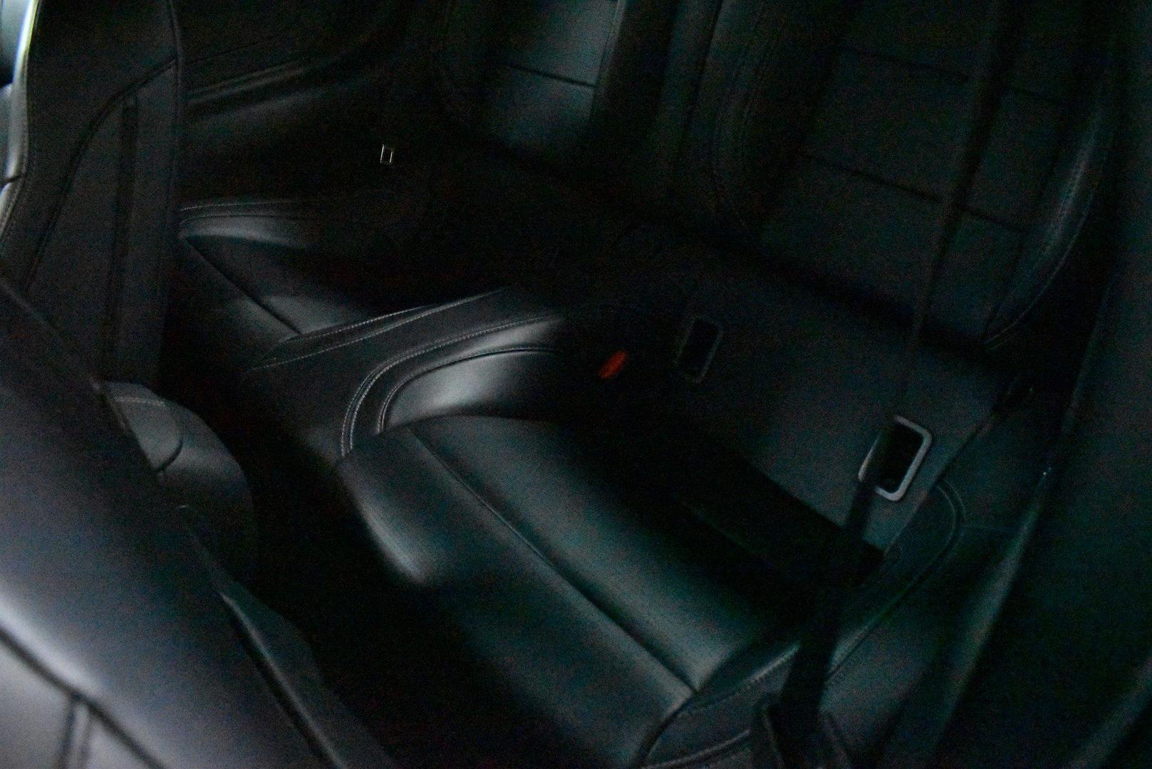 2025 Ford Mustang Ecoboost — photo 8