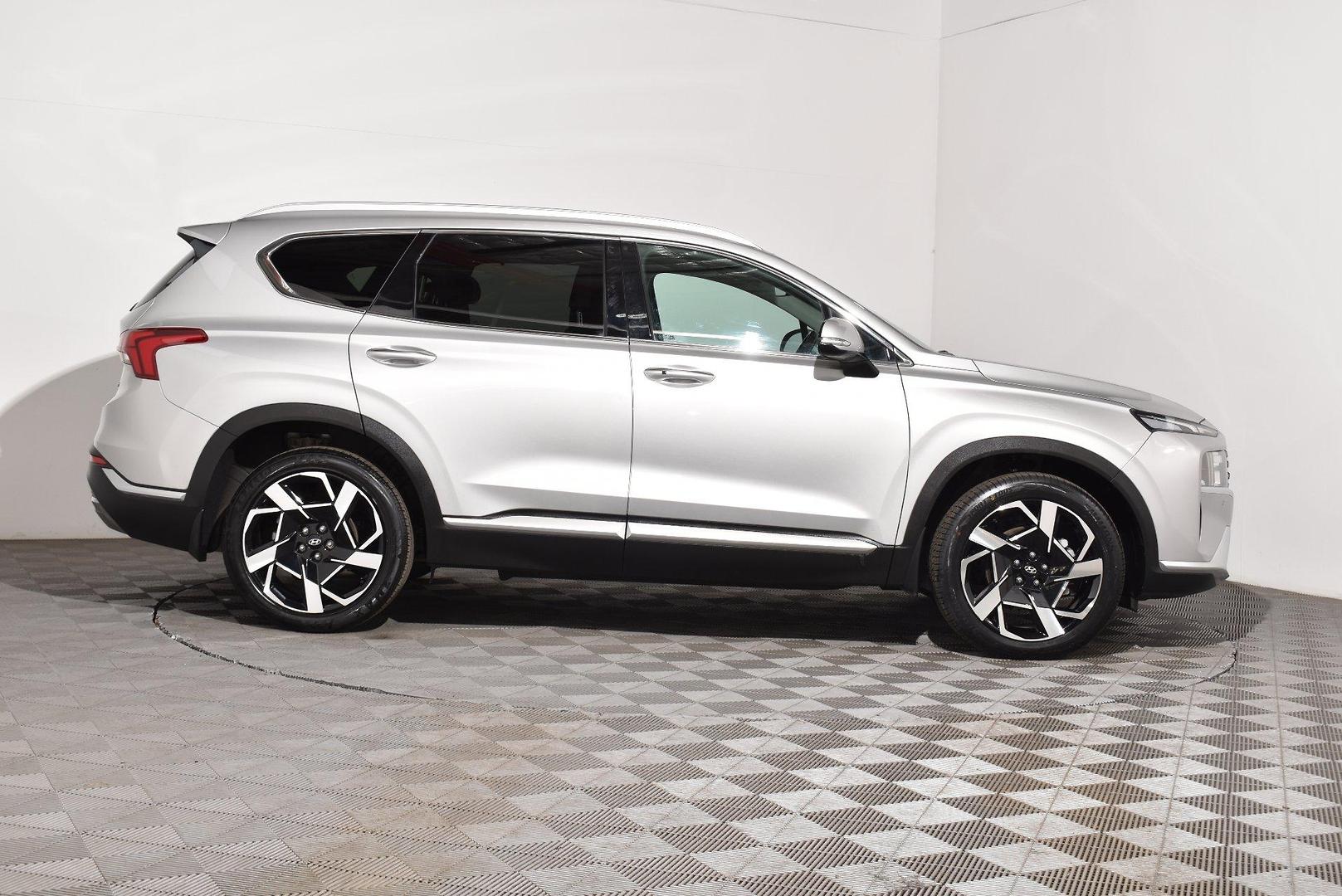 2022 Hyundai Santa Fe Elite — photo 11