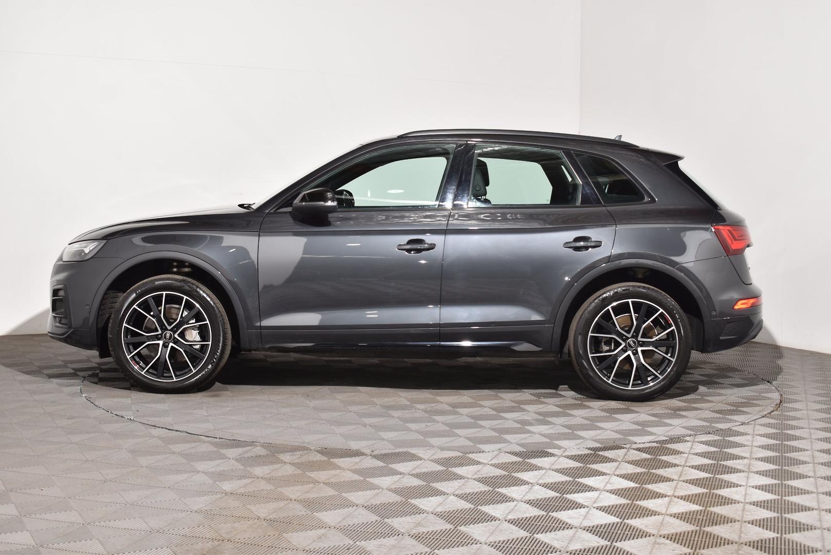 2022 Audi Q5 45 TFSI — photo 11