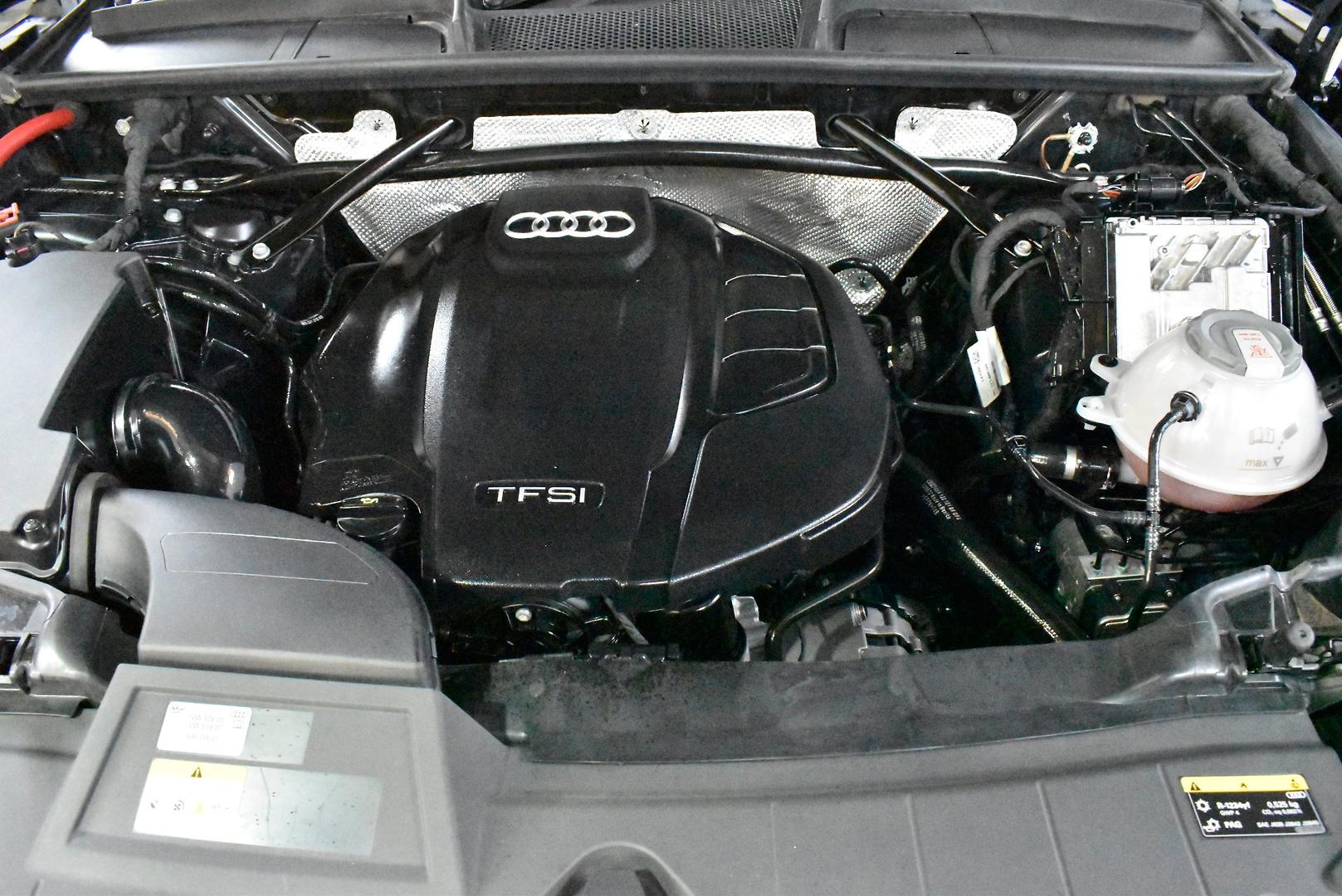 2022 Audi Q5 45 TFSI — photo 17