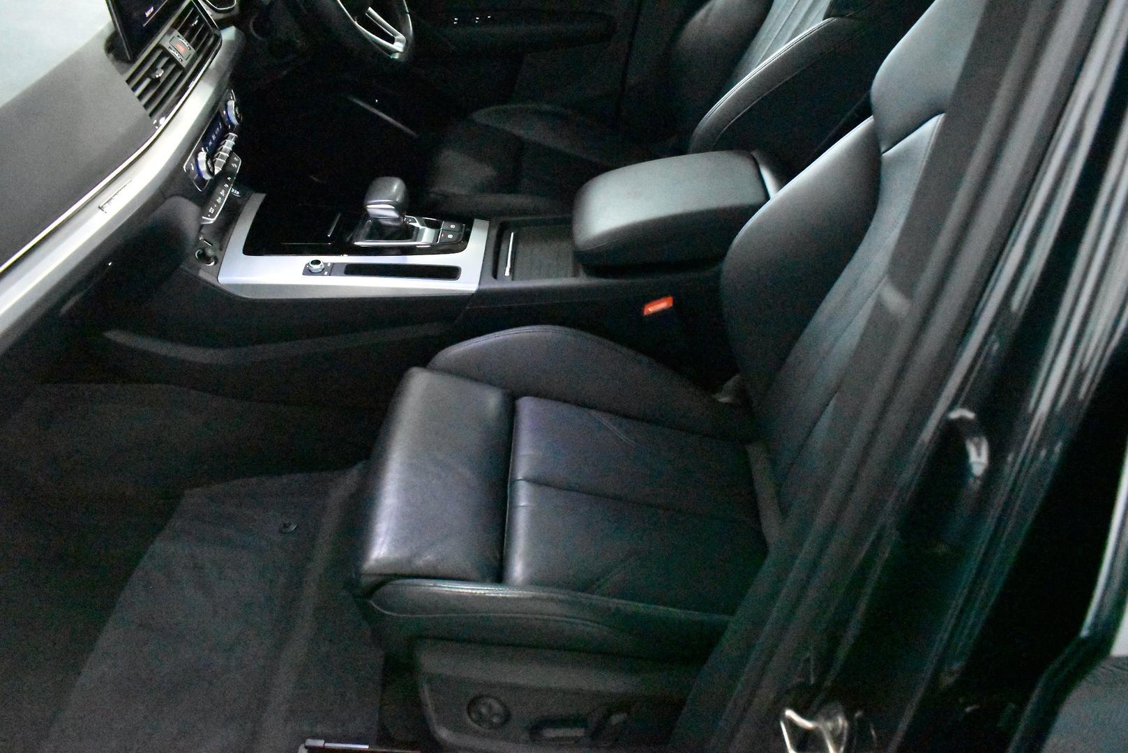 2022 Audi Q5 45 TFSI — photo 7