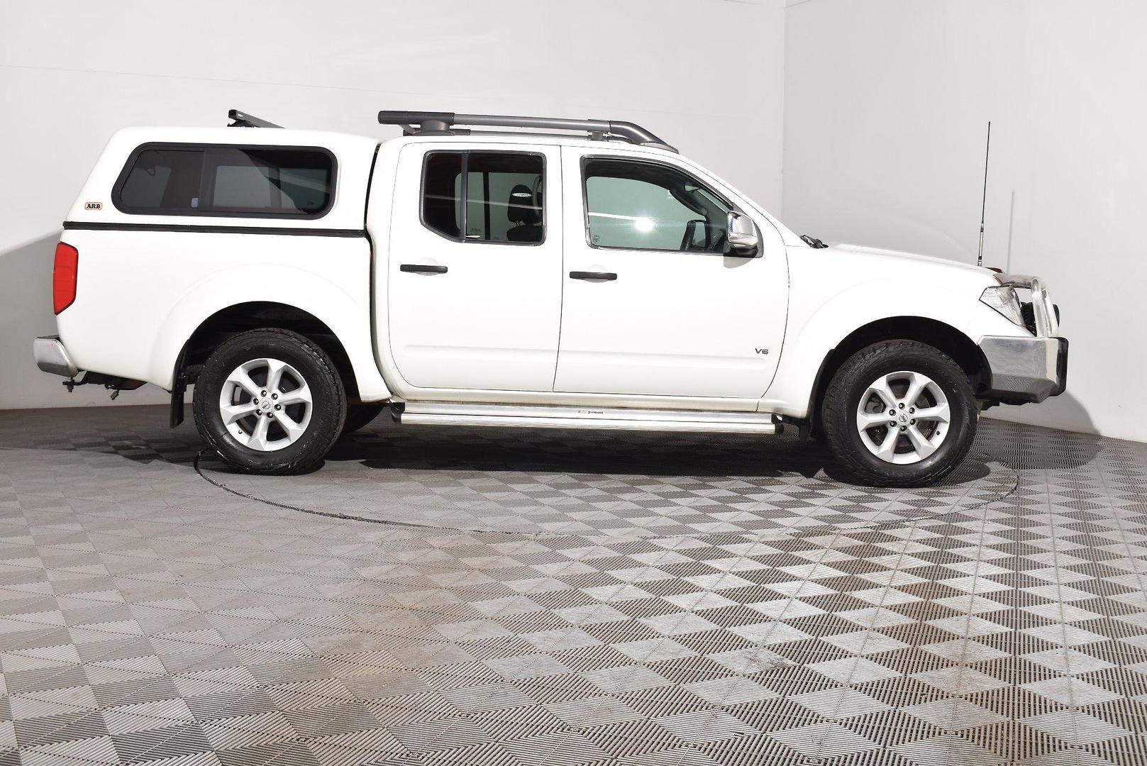 2011 Nissan Navara STX 550 — photo 10