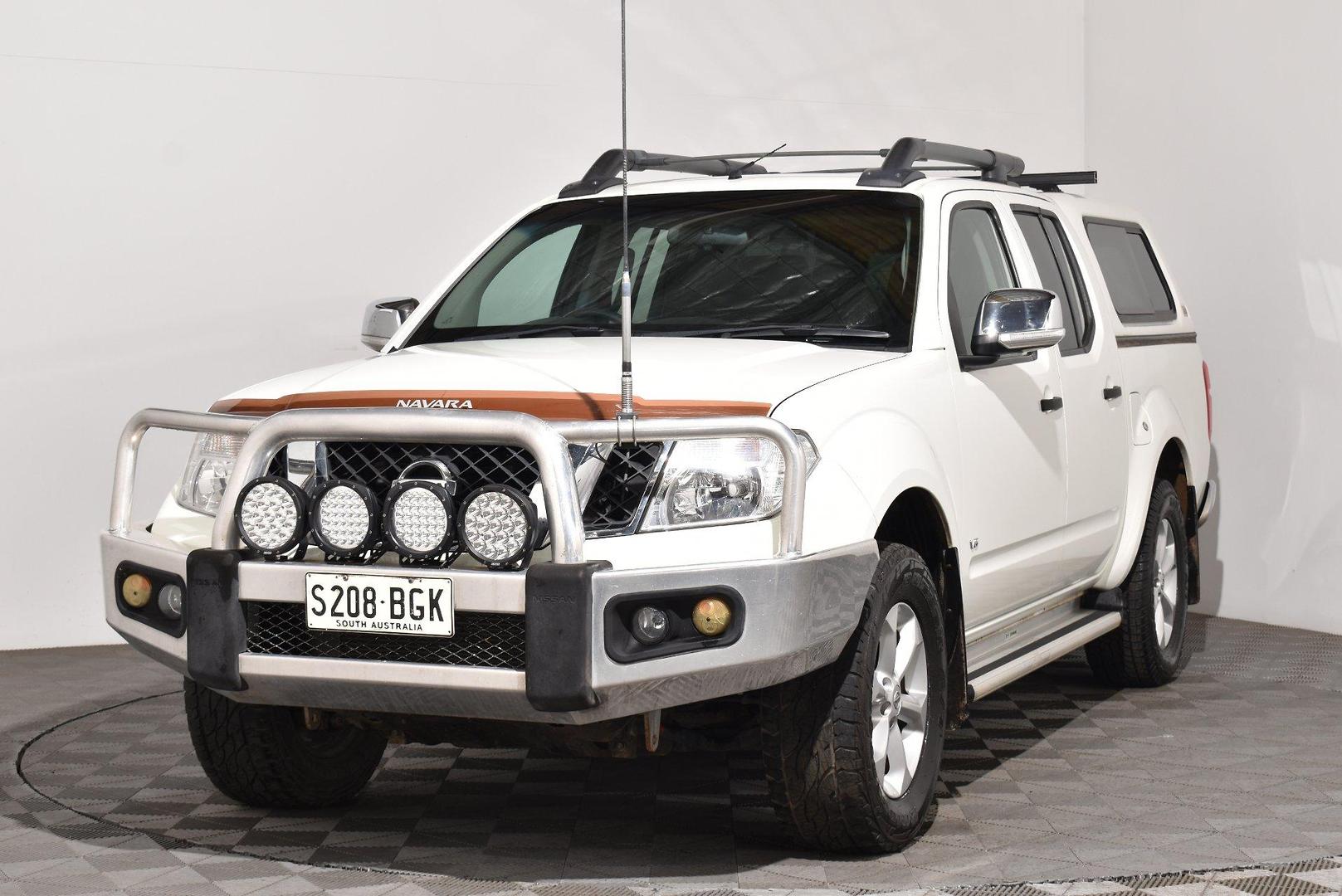 2011 Nissan Navara STX 550 — photo 13