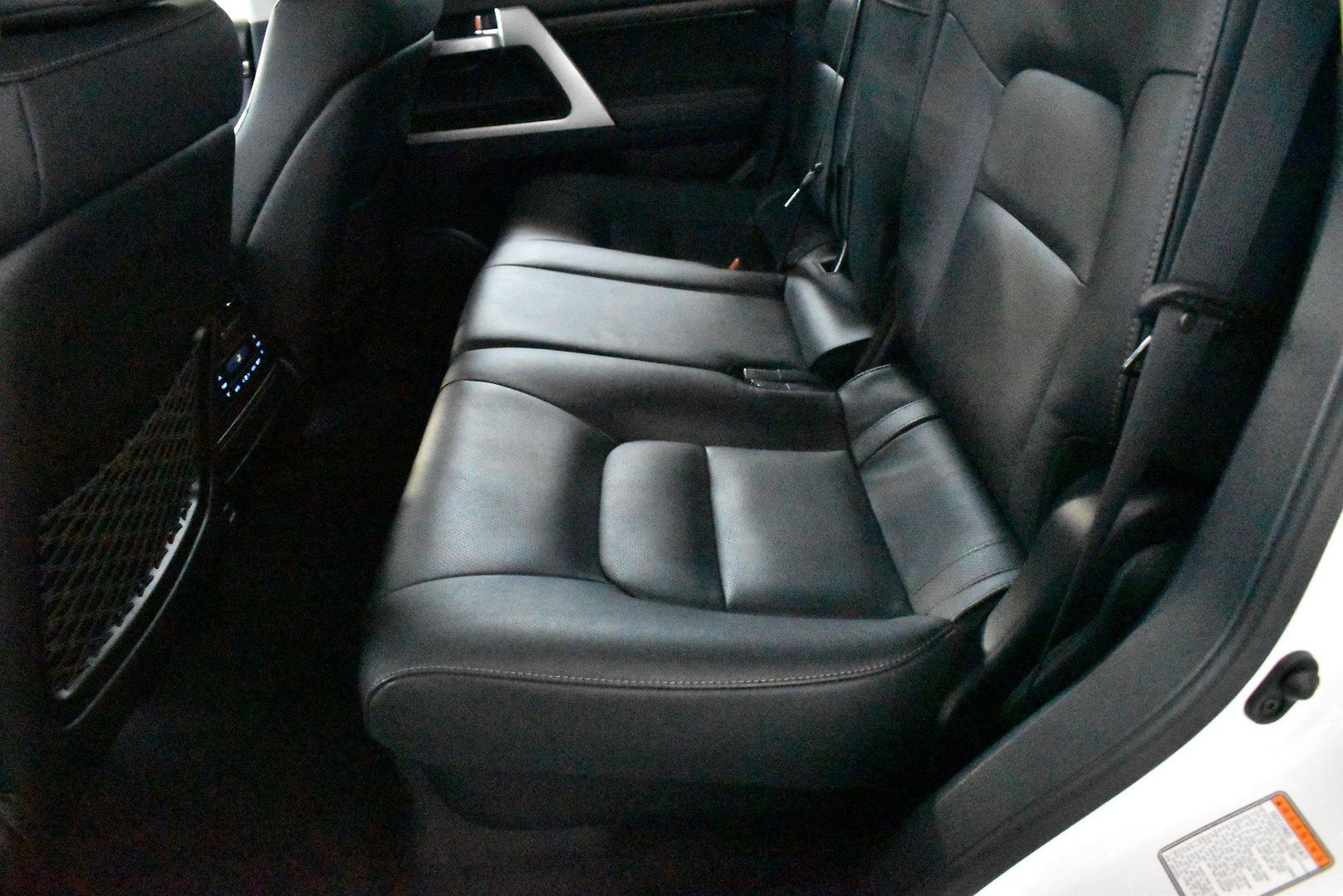 2019 Toyota Landcruiser VX — photo 8