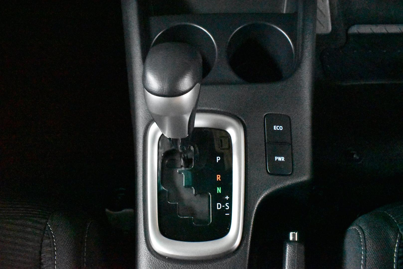2021 Toyota Hilux SR5 — photo 20