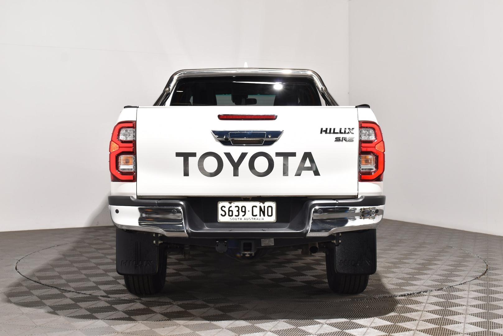 2021 Toyota Hilux SR5 — photo 4
