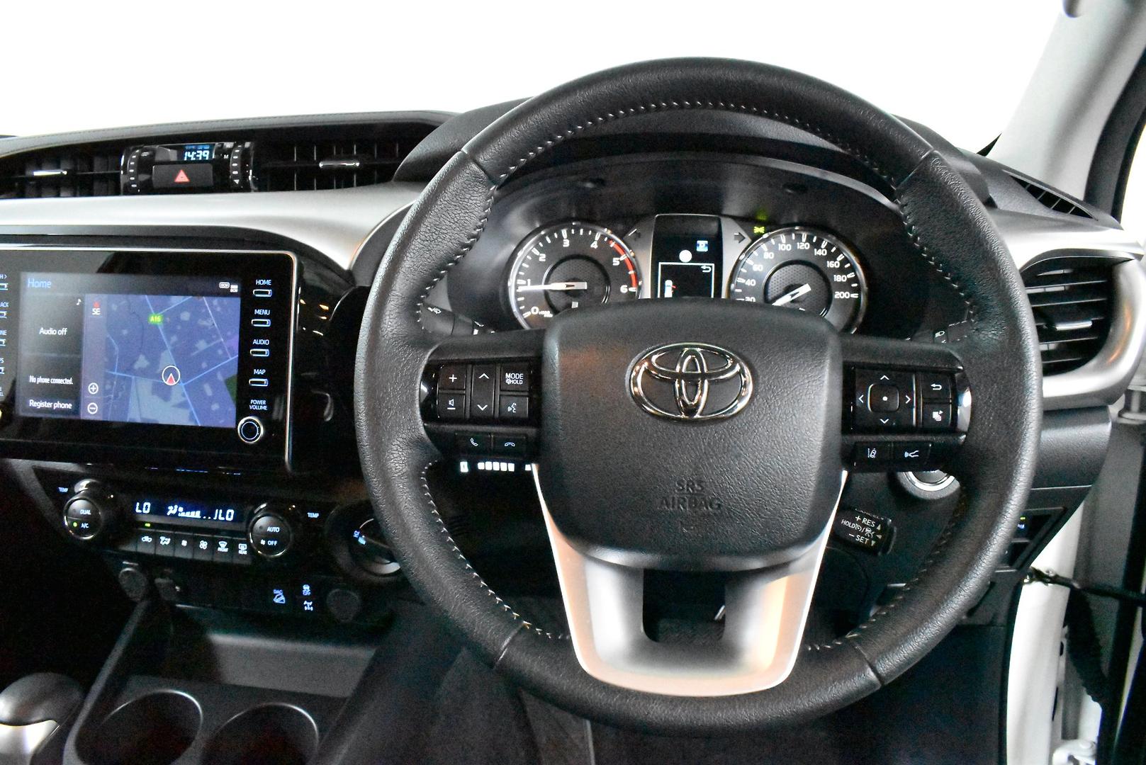 2021 Toyota Hilux SR5 — photo 5