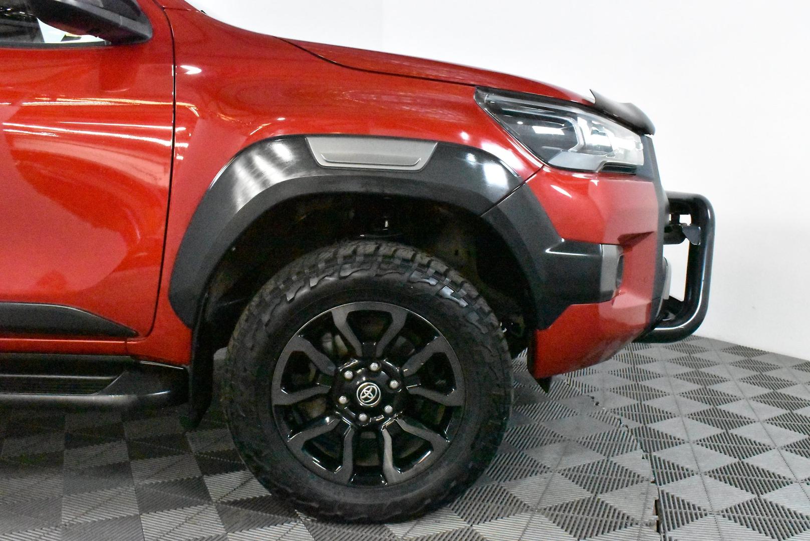 2021 Toyota Hilux Rogue — photo 18