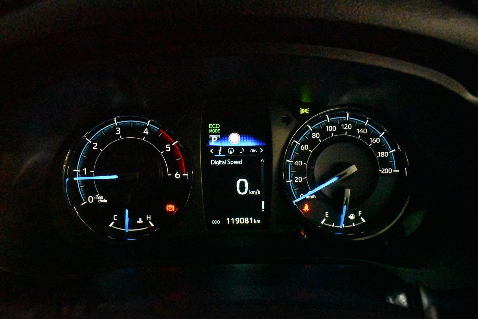 2021 Toyota Hilux Rogue — photo 25