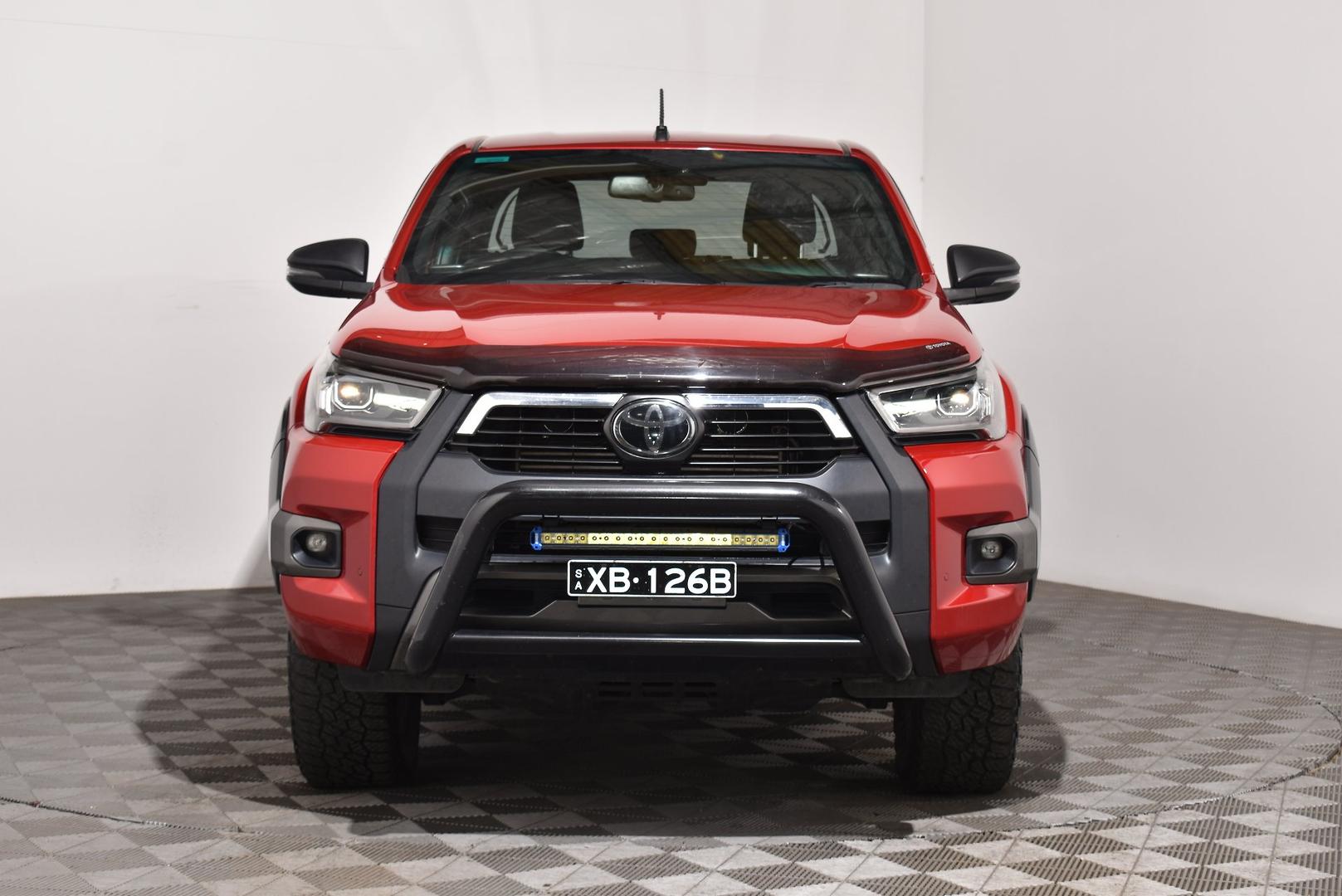 2021 Toyota Hilux Rogue — photo 3