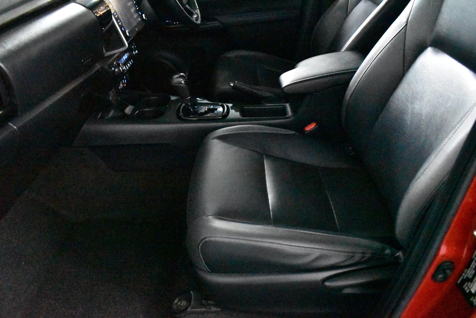 2021 Toyota Hilux Rogue — photo 7