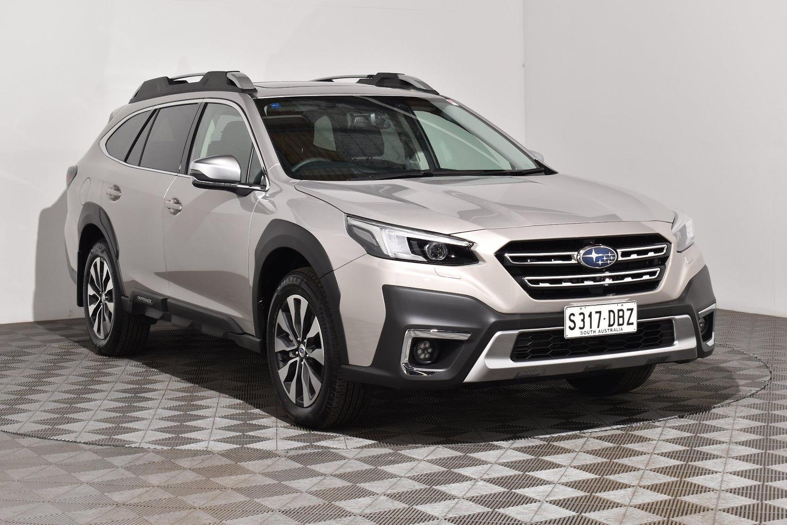 2024 Subaru Outback AWD Touring XT — photo 1