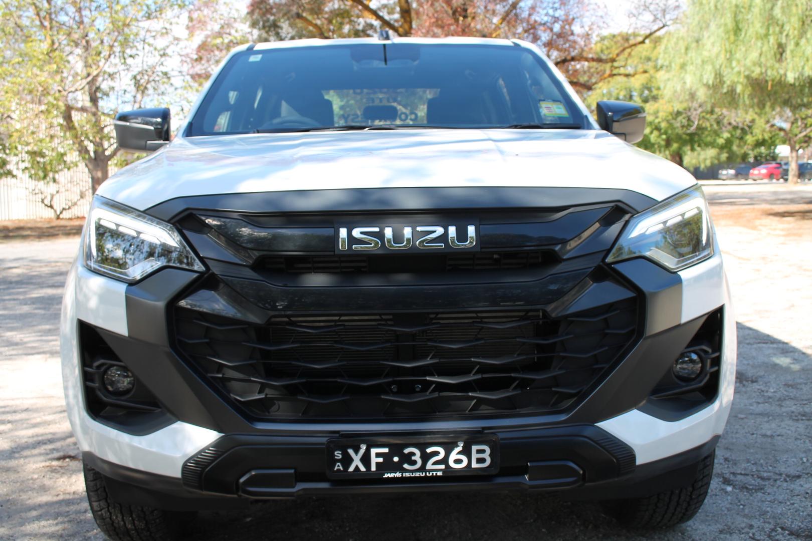 2025 Isuzu D-MAX XRIDER — photo 5