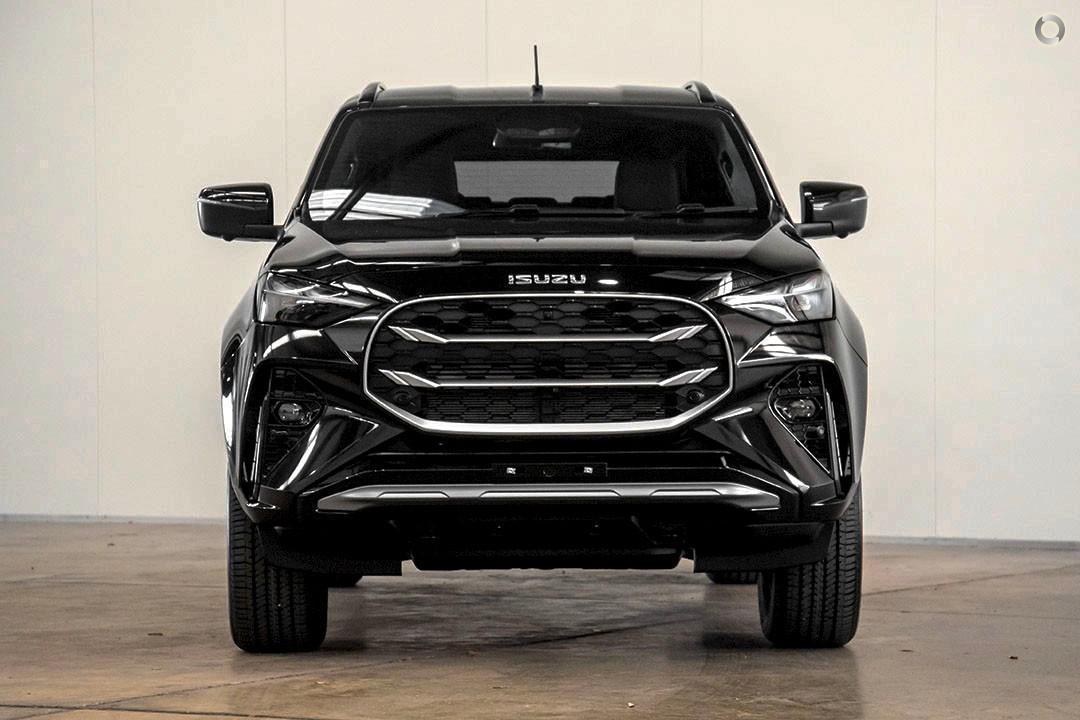 2025 Isuzu MU-X LST — photo 2