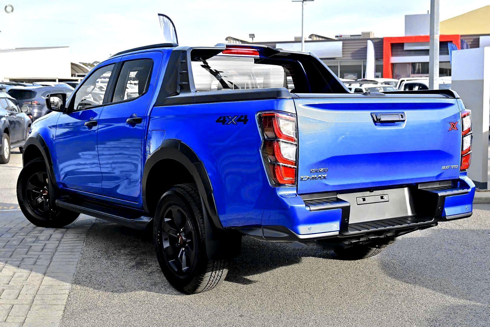2025 Isuzu D-MAX XTERRAIN — photo 2