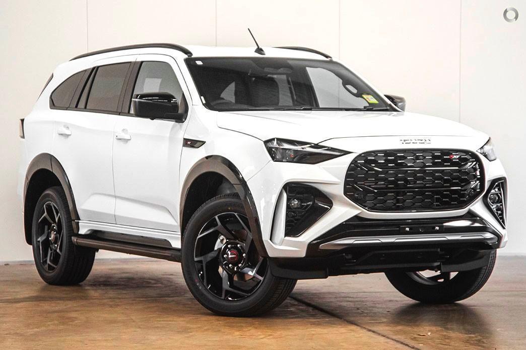 2025 Isuzu MU-X XTERRAIN — photo 1