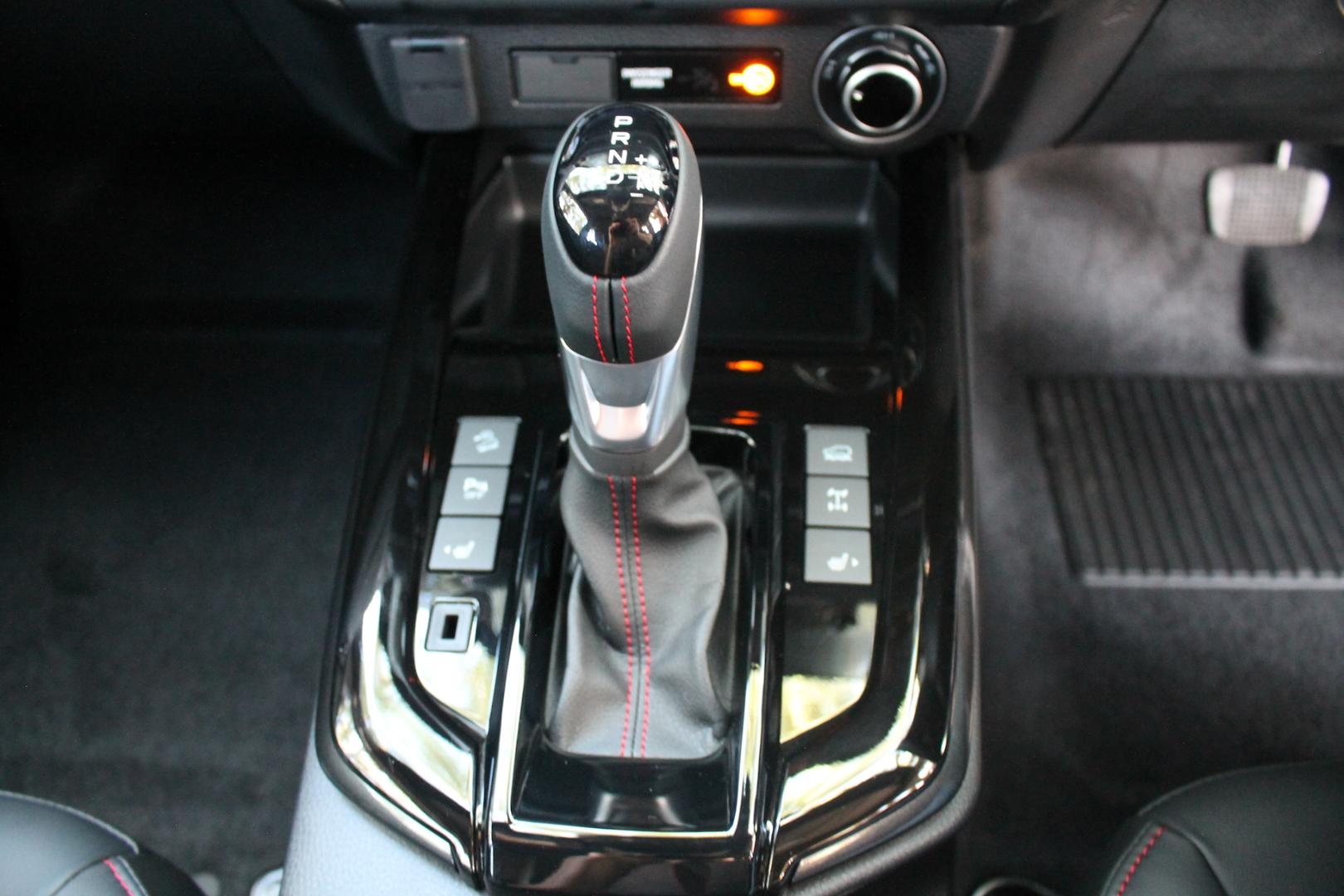 2025 Isuzu D-MAX XTERRAIN — photo 14