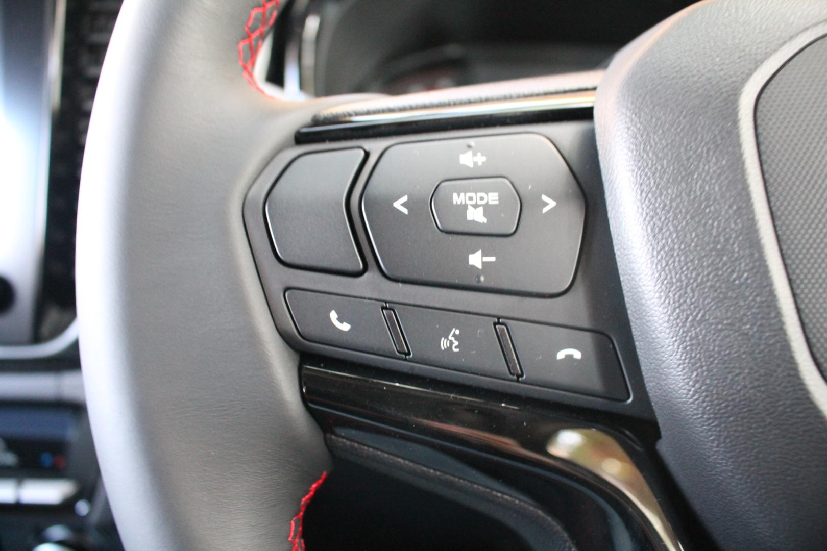2025 Isuzu D-MAX XTERRAIN — photo 7