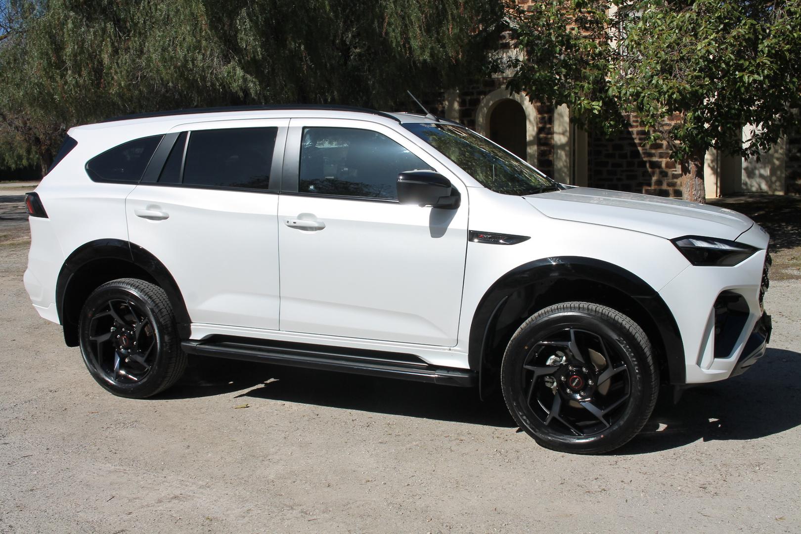 2026 Isuzu MU-X XTERRAIN — photo 20