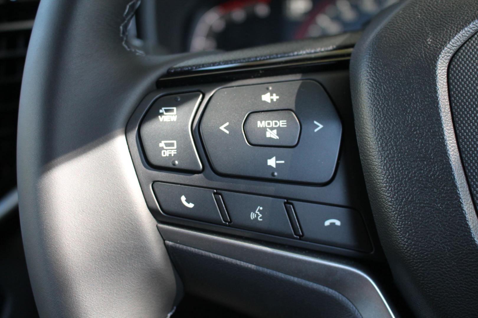 2026 Isuzu MU-X XTERRAIN — photo 7