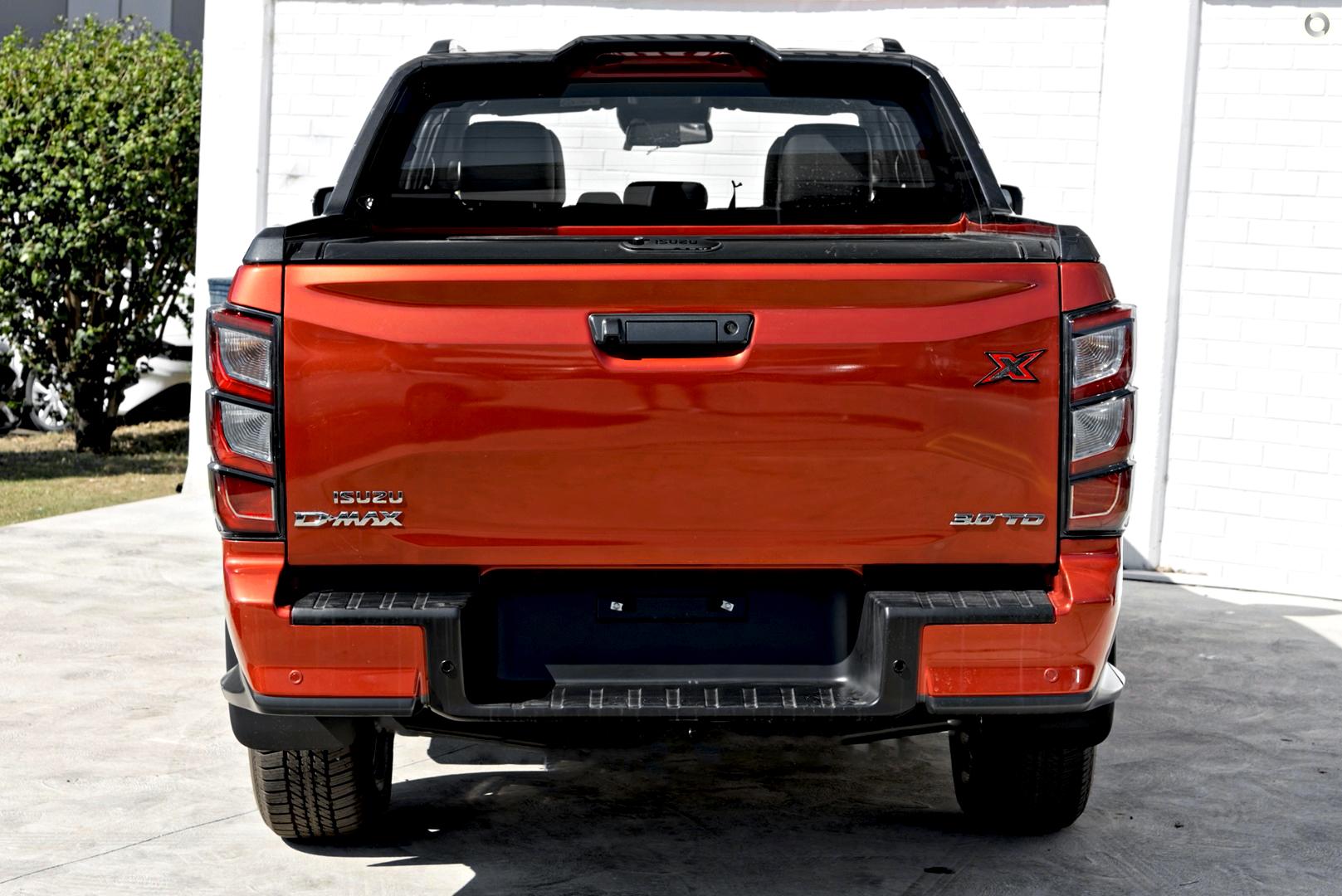 2026 Isuzu D-MAX XTERRAIN — photo 3