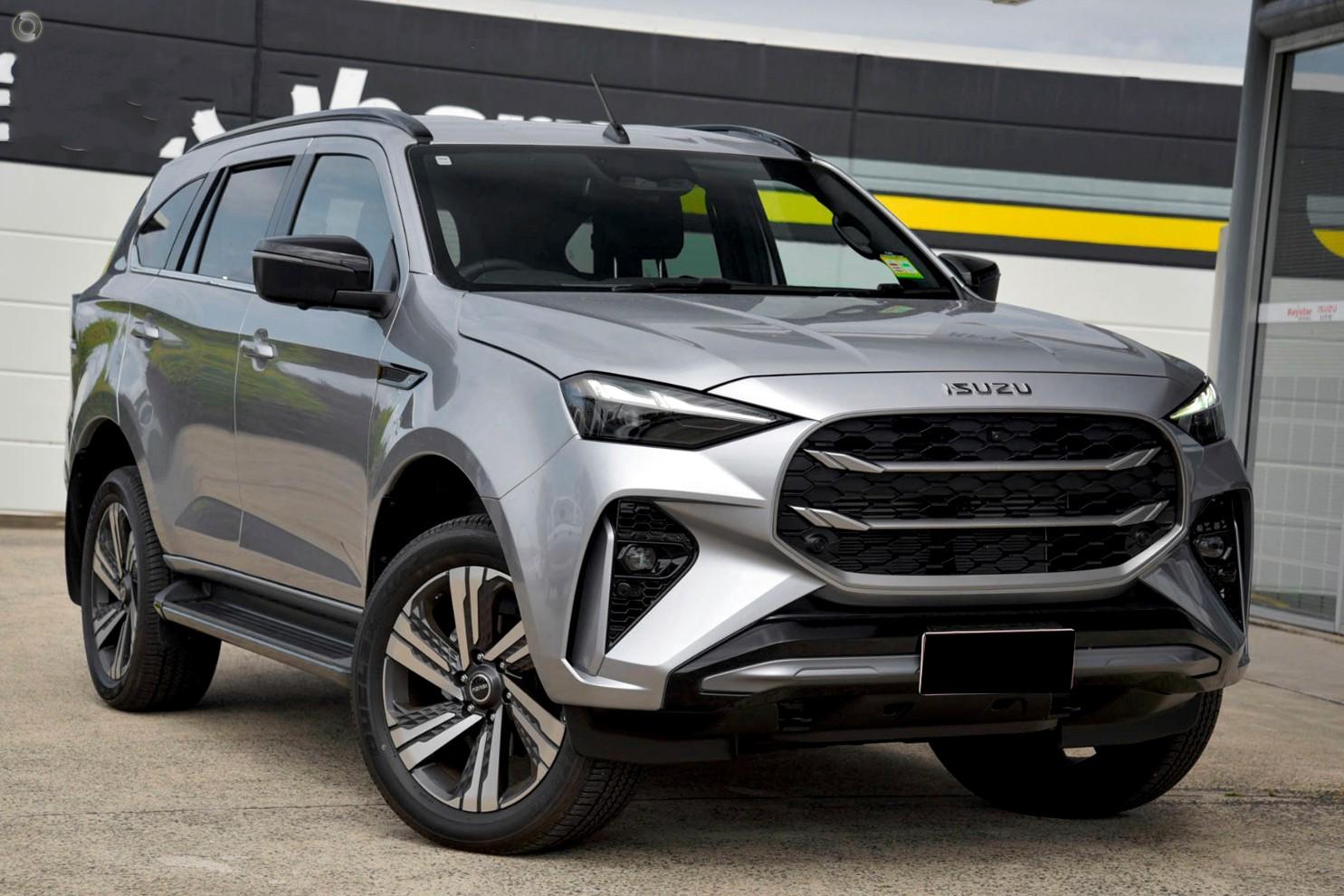2026 Isuzu MU-X LST — photo 1