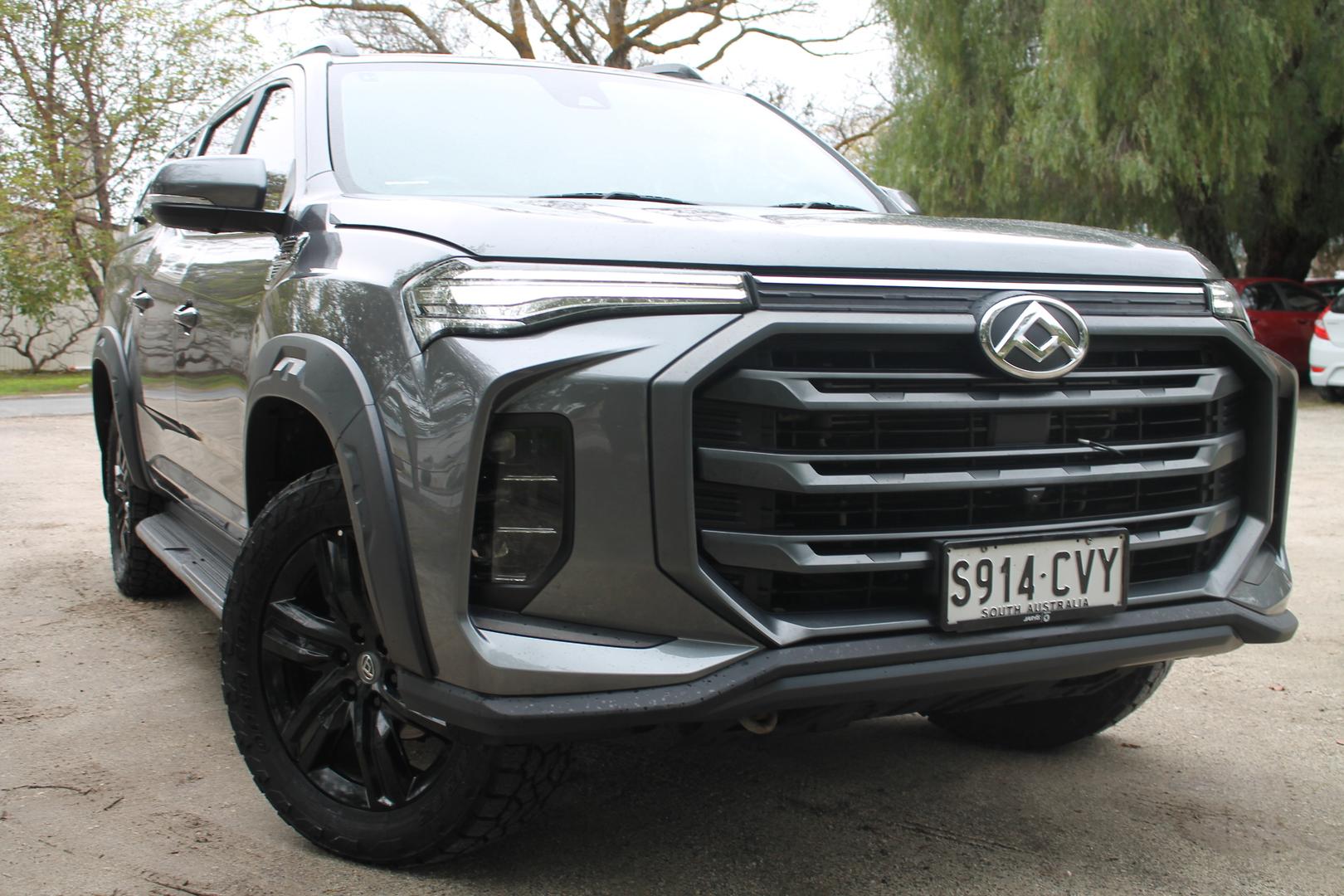 2022 LDV T60 Max LUXE — photo 1