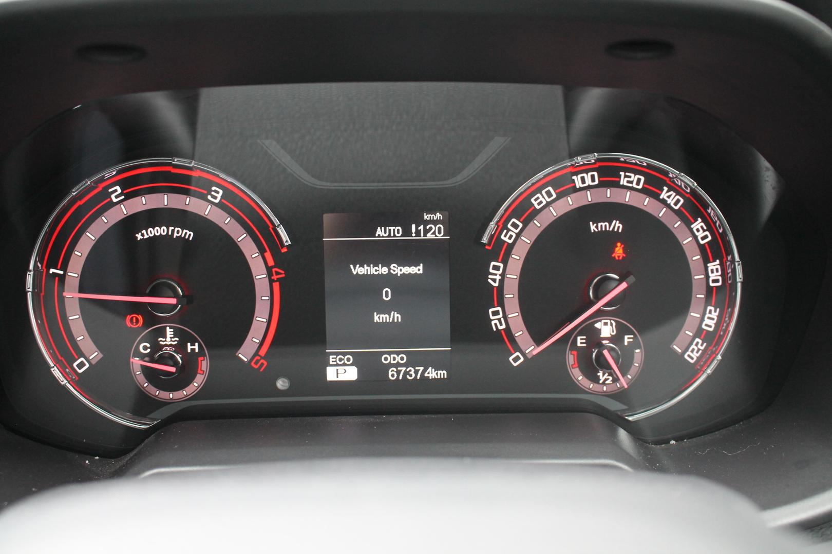 2022 LDV T60 Max LUXE — photo 8