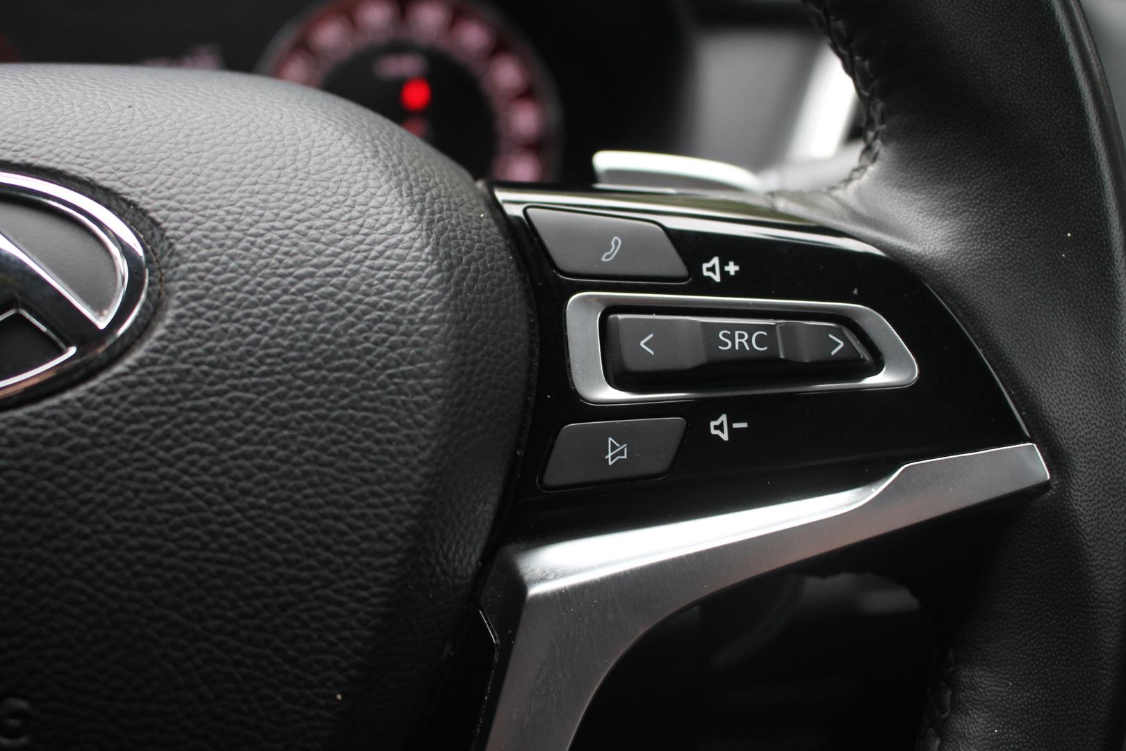 2022 LDV T60 Max LUXE — photo 9