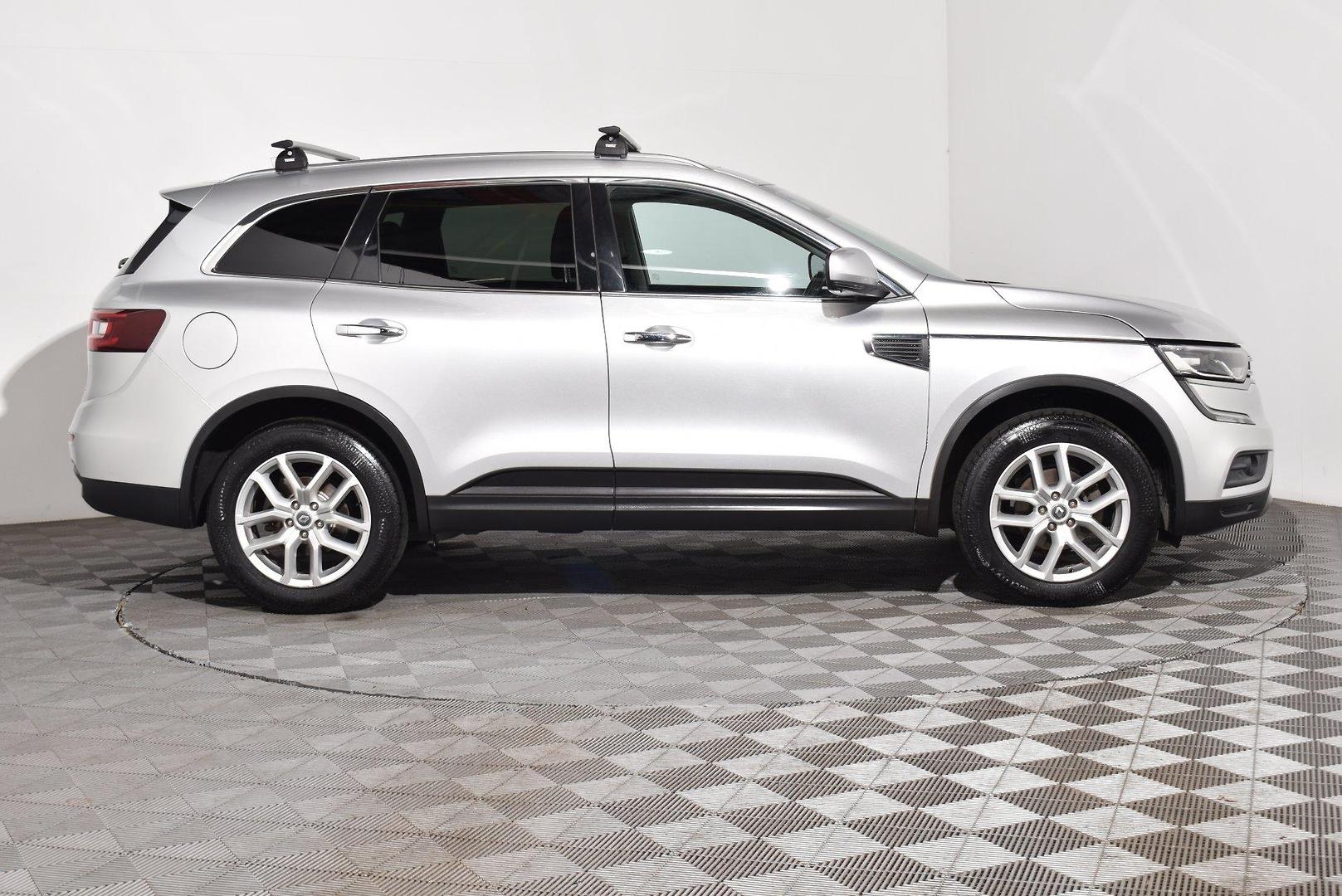 2017 Renault Koleos Zen — photo 10