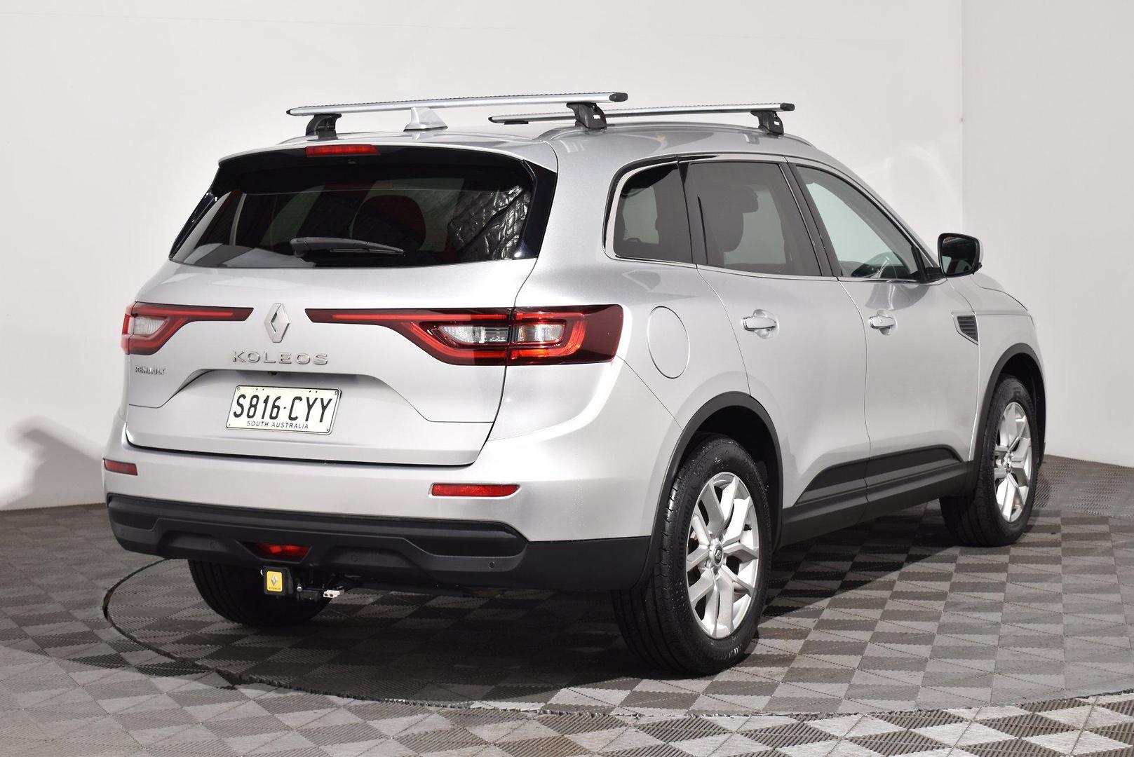 2017 Renault Koleos Zen — photo 14