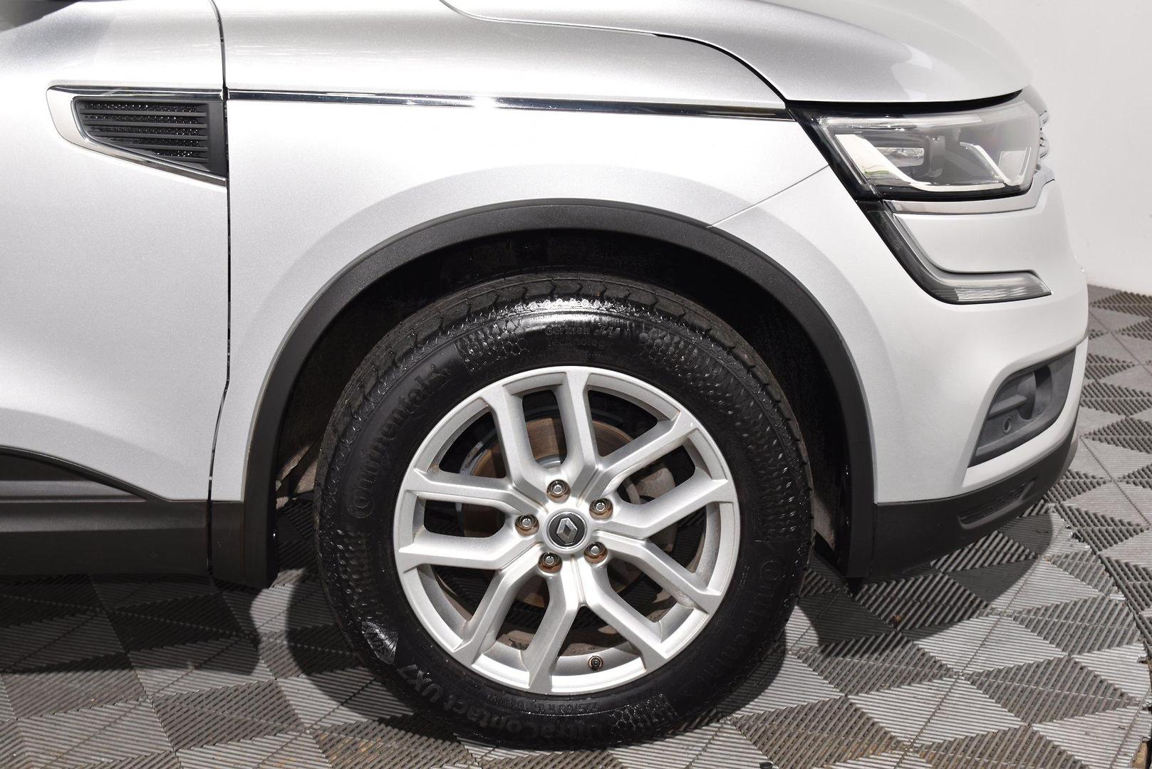 2017 Renault Koleos Zen — photo 17