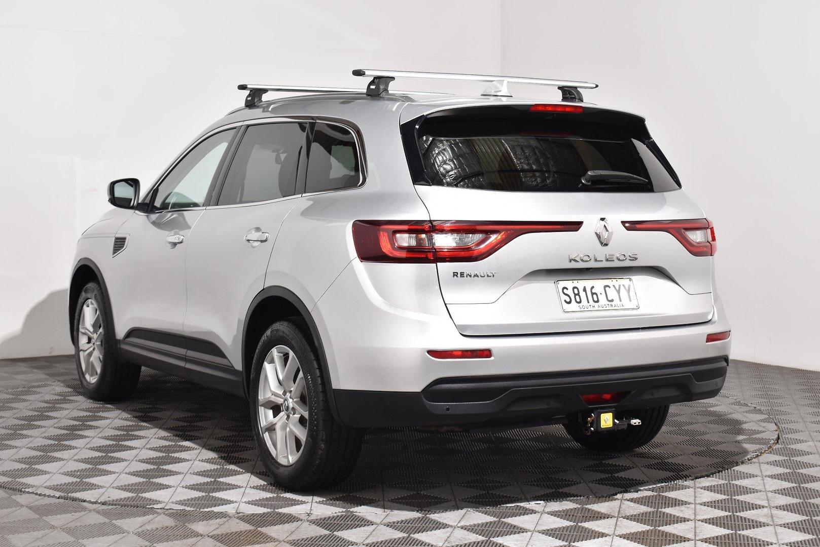 2017 Renault Koleos Zen — photo 2