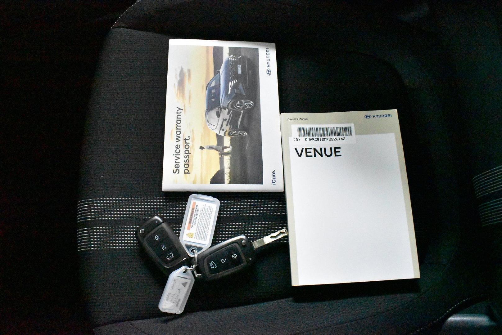 2022 Hyundai Venue — photo 25