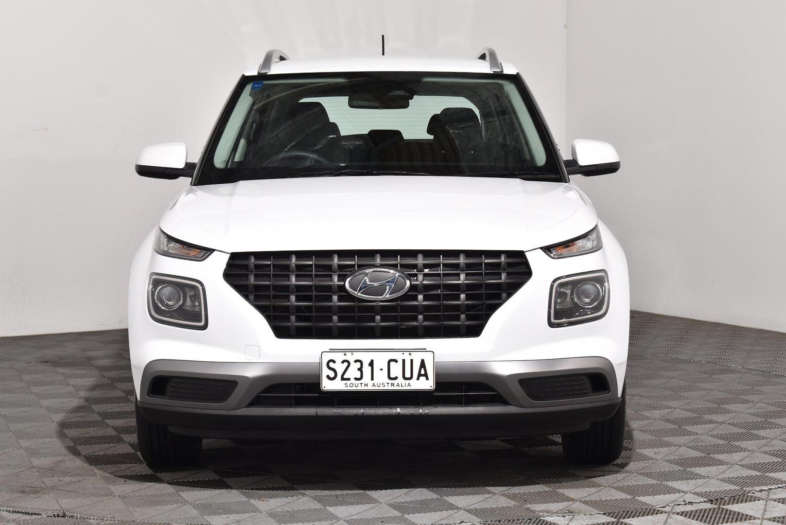 2022 Hyundai Venue — photo 3