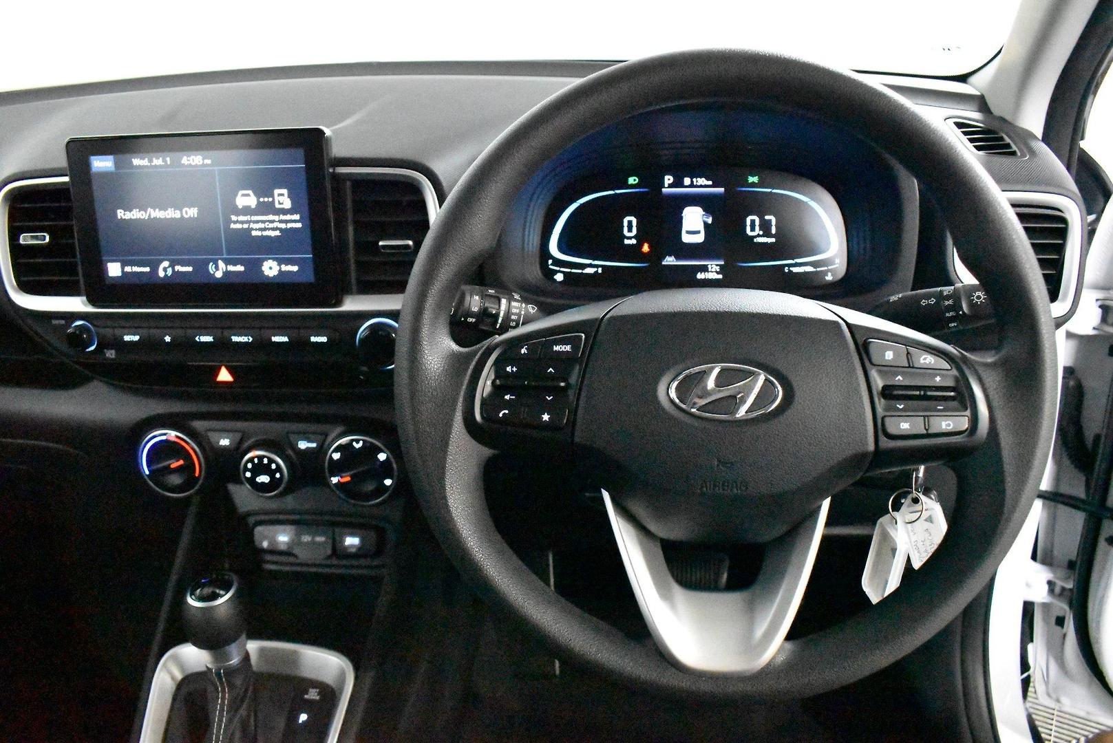 2022 Hyundai Venue — photo 5